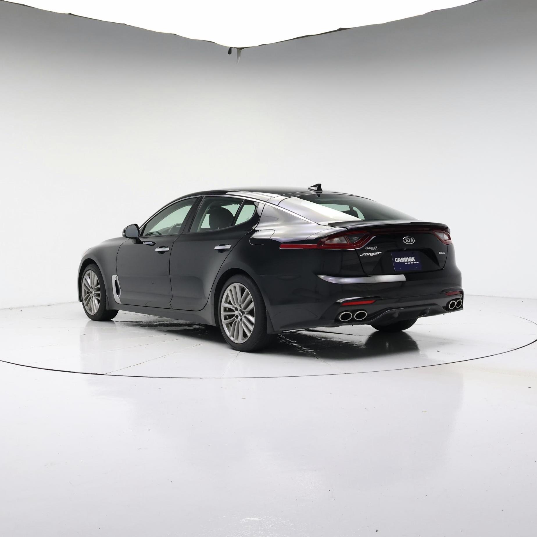 Thumbnail: 2018 Kia Stinger - 2