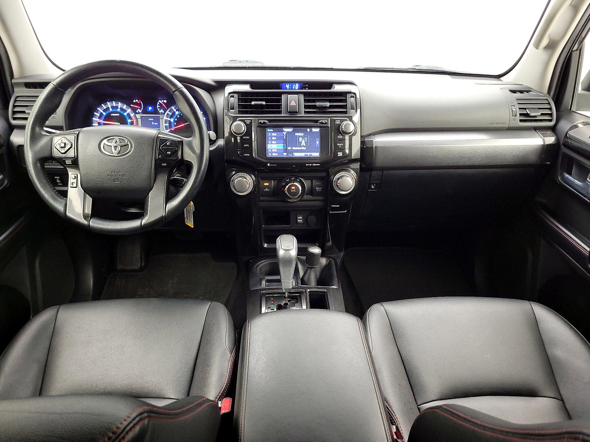 Thumbnail: 2016 Toyota 4Runner - 9