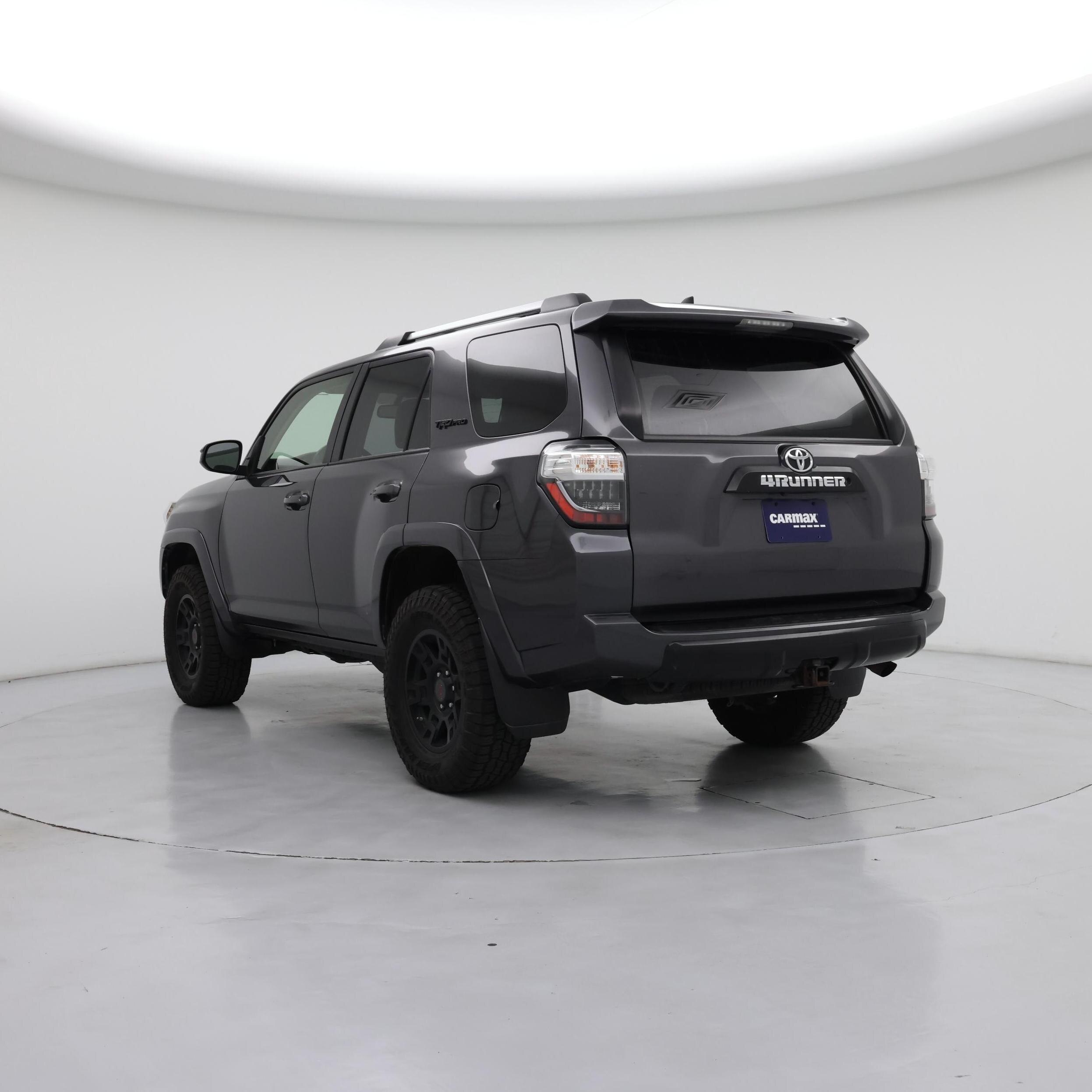 Thumbnail: 2016 Toyota 4Runner - 2