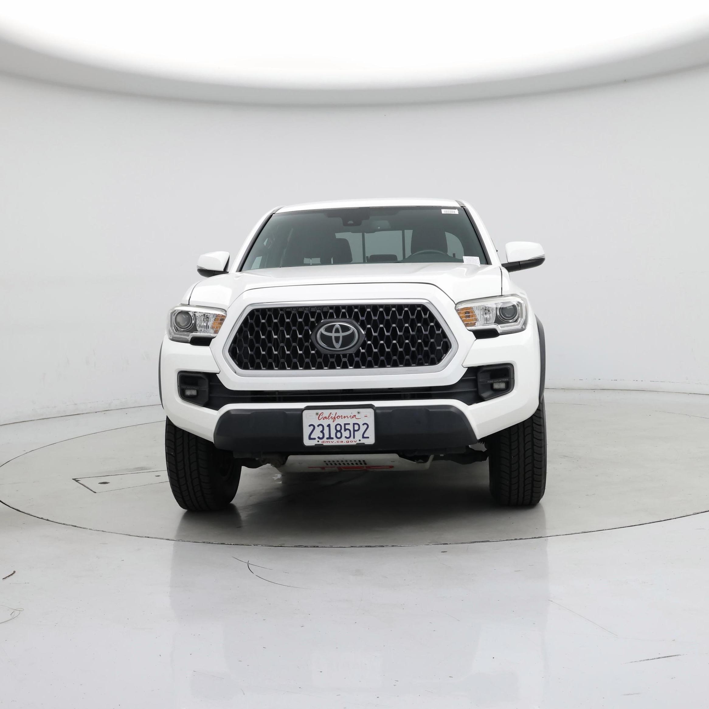 Thumbnail: 2018 Toyota Tacoma - 5