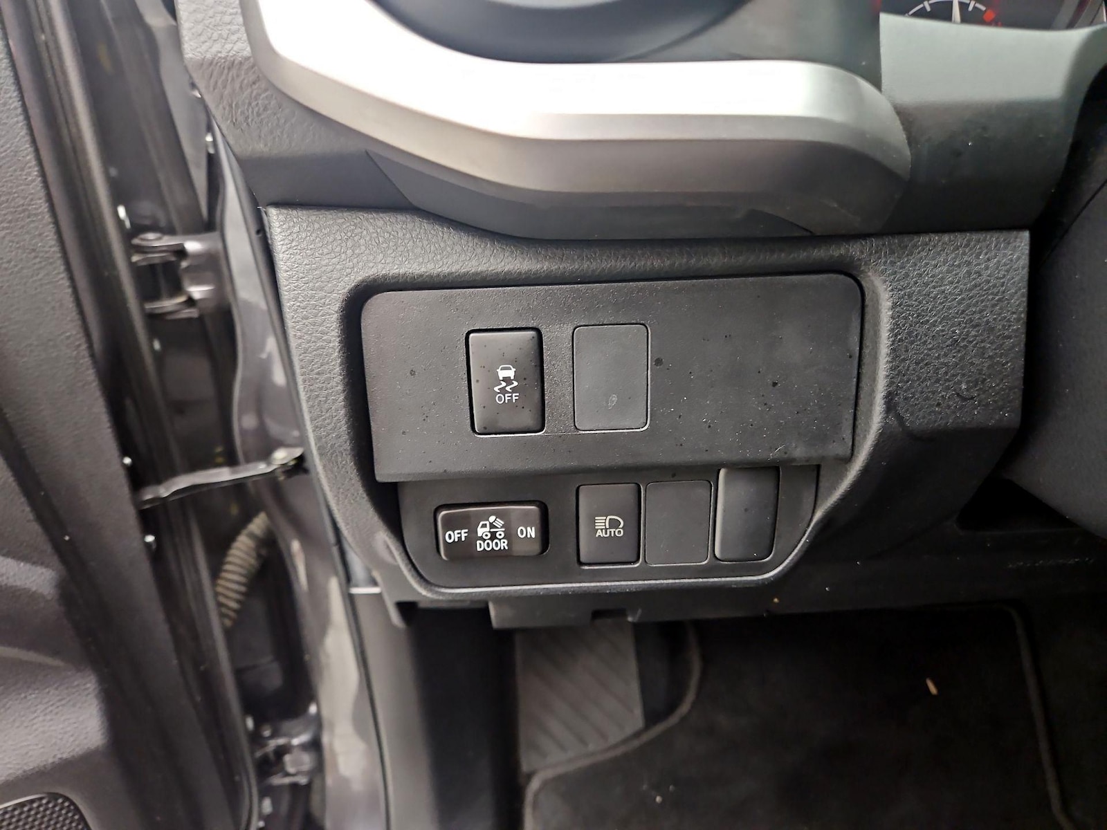 2023 Toyota Tacoma SR5 - Photo 14