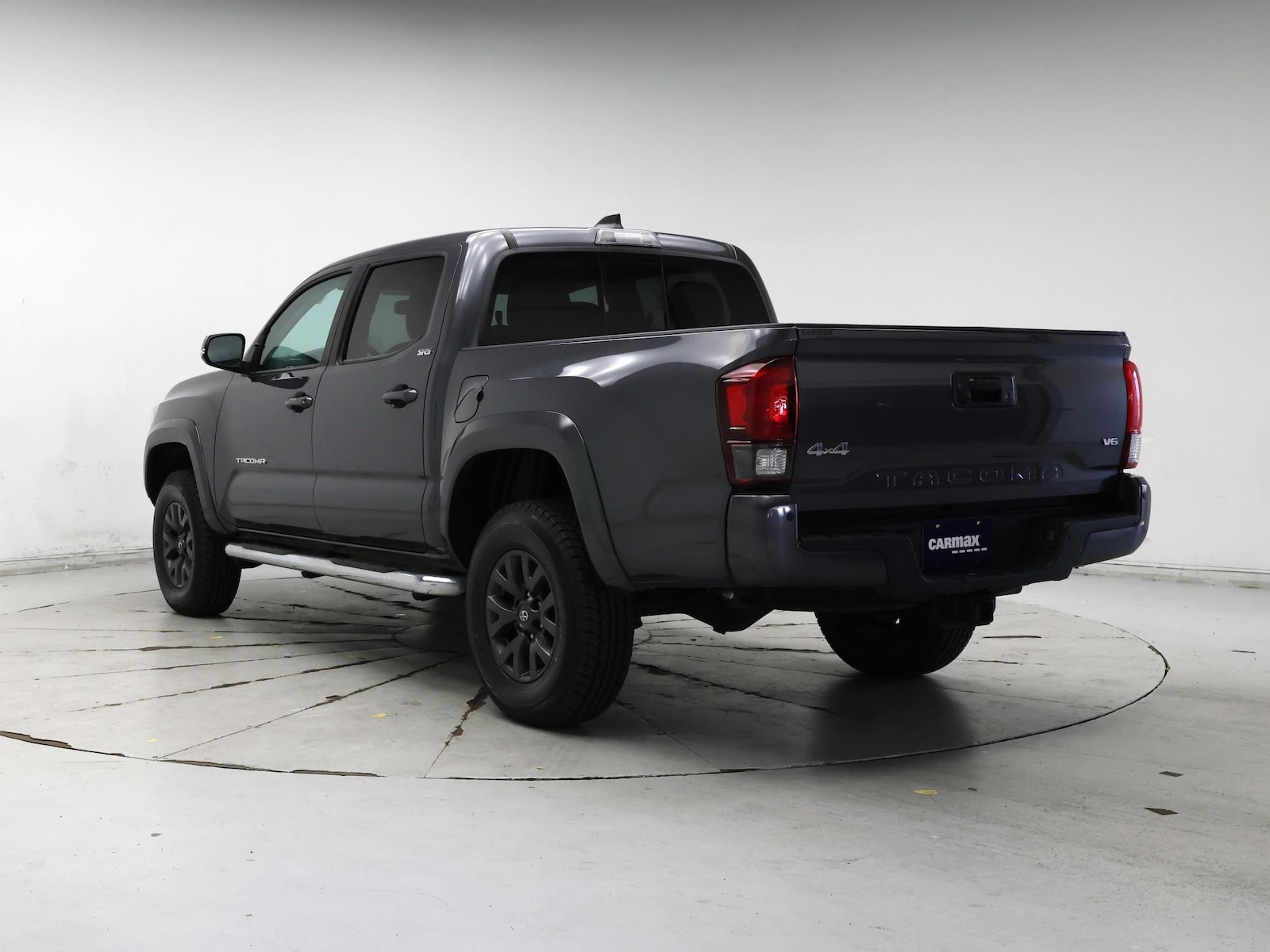 2023 Toyota Tacoma SR5 - Photo 3