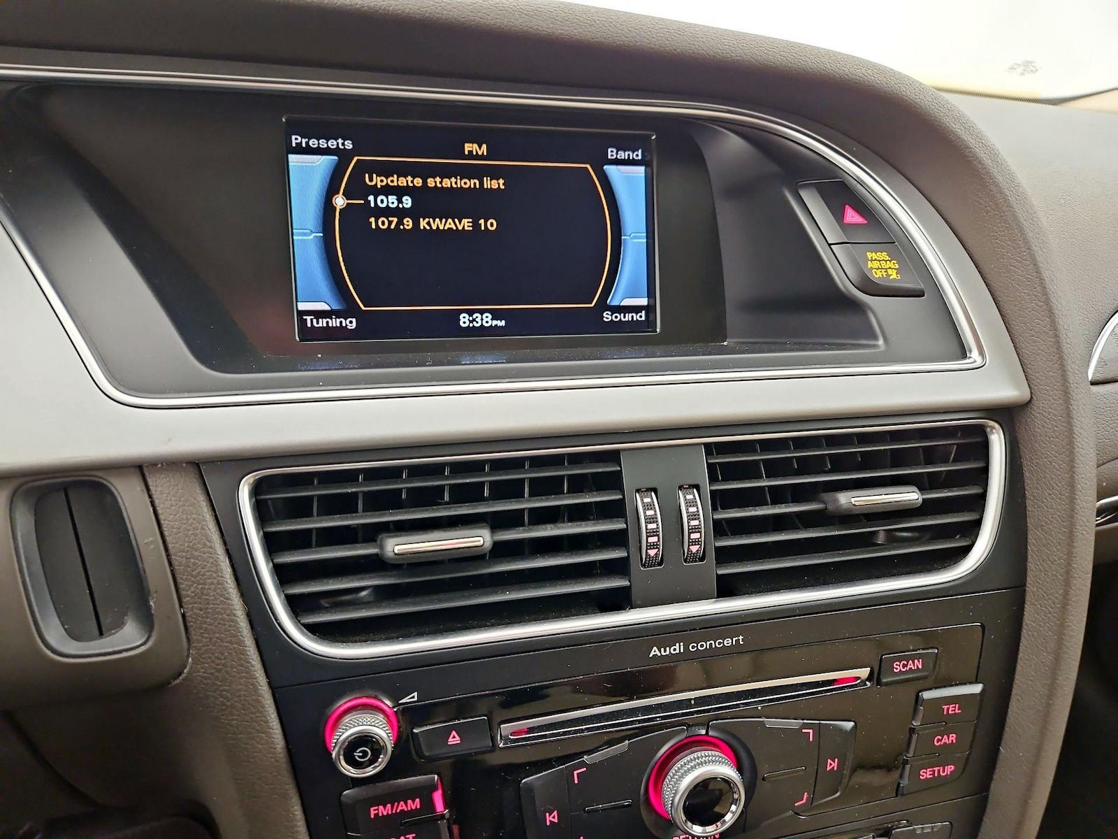 2016 Audi A4 Premium - Photo 15
