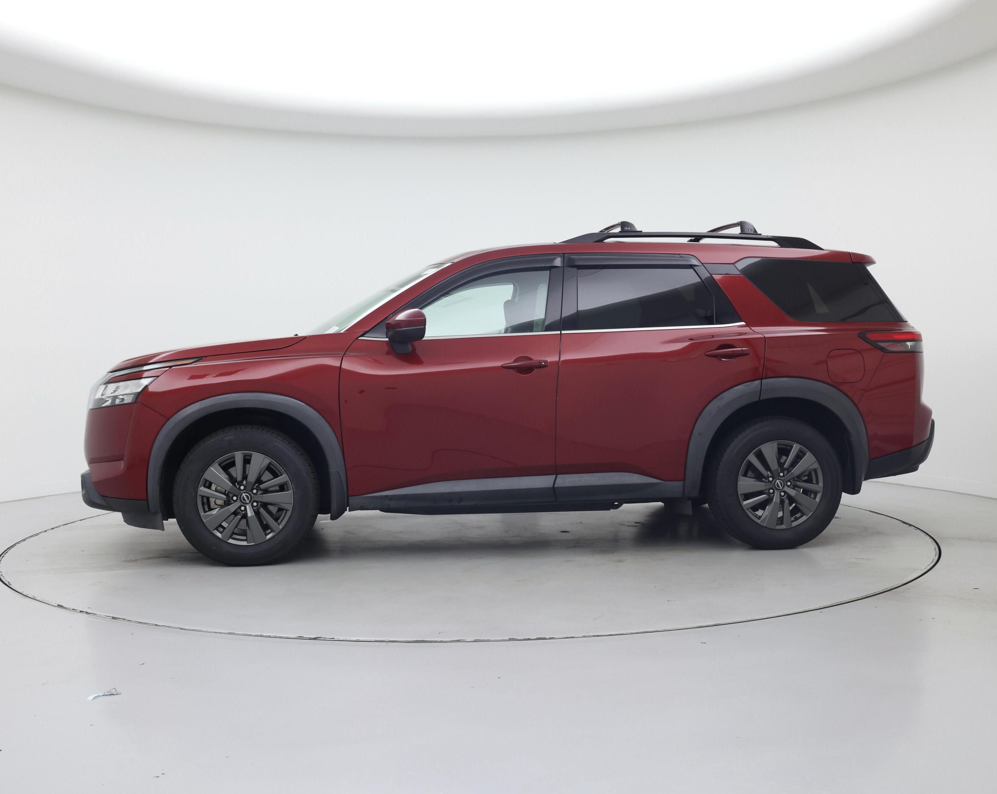 Thumbnail: 2022 Nissan Pathfinder - 3