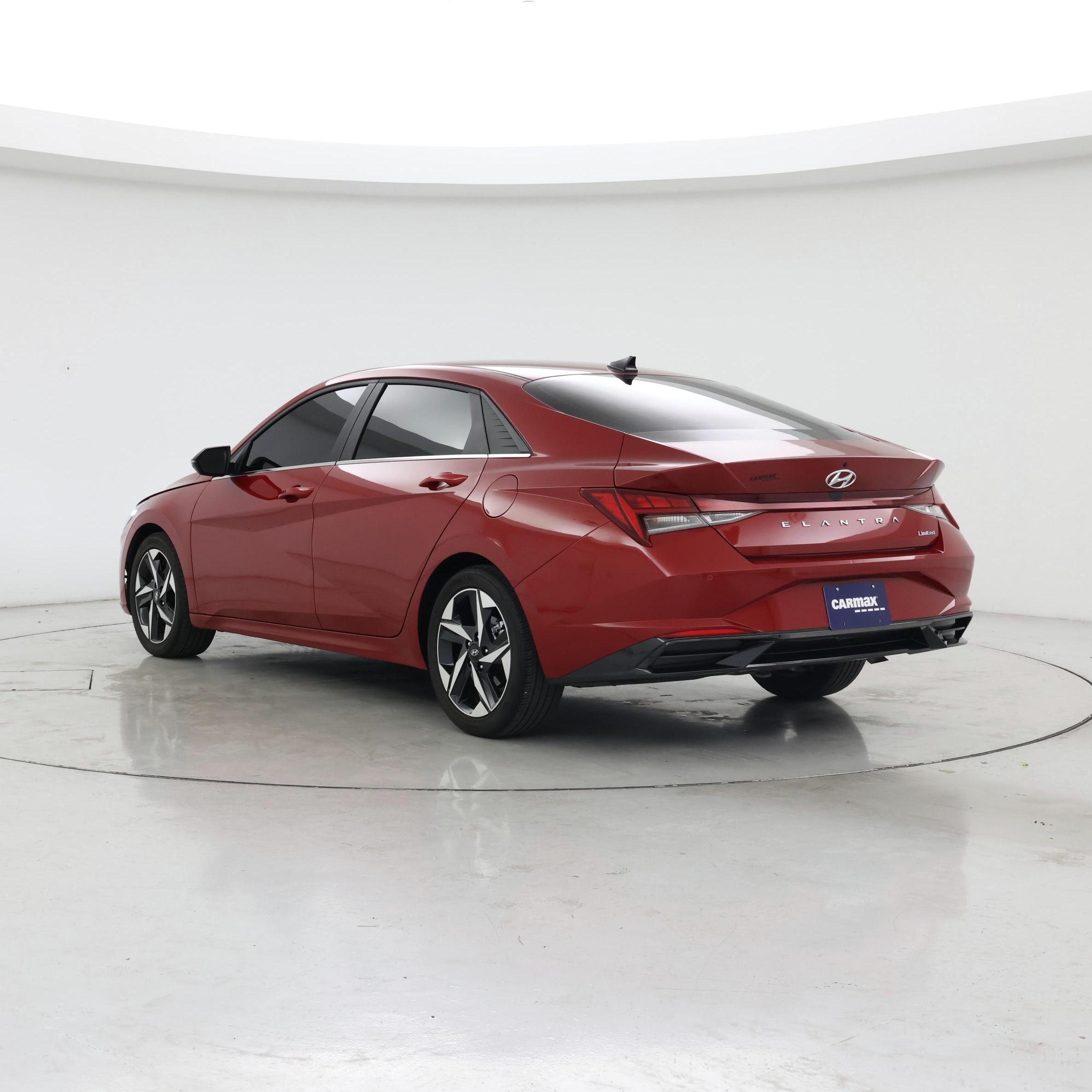 Thumbnail: 2023 Hyundai Elantra - 2