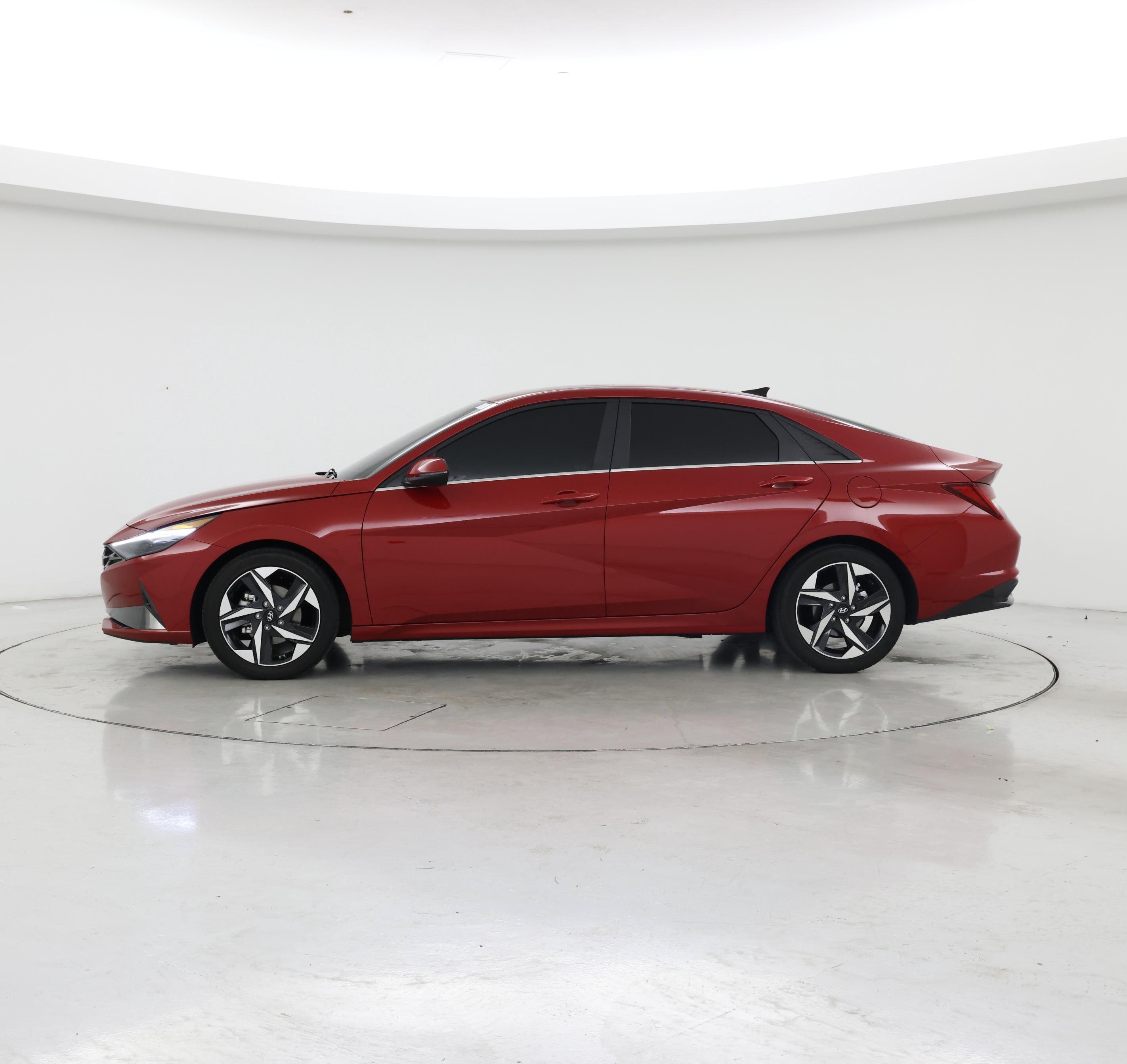 Thumbnail: 2023 Hyundai Elantra - 3