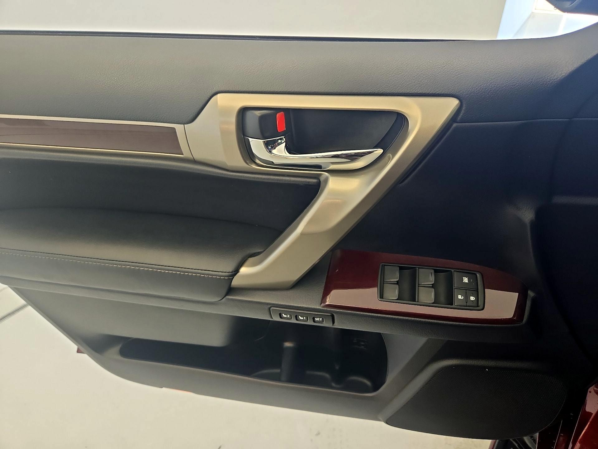 Thumbnail: 2019 Lexus GX - 12
