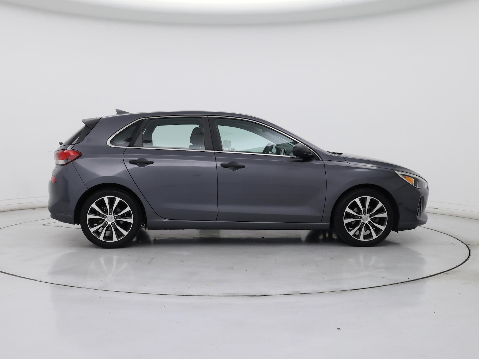 2018 Hyundai Elantra GT GT - Photo 8