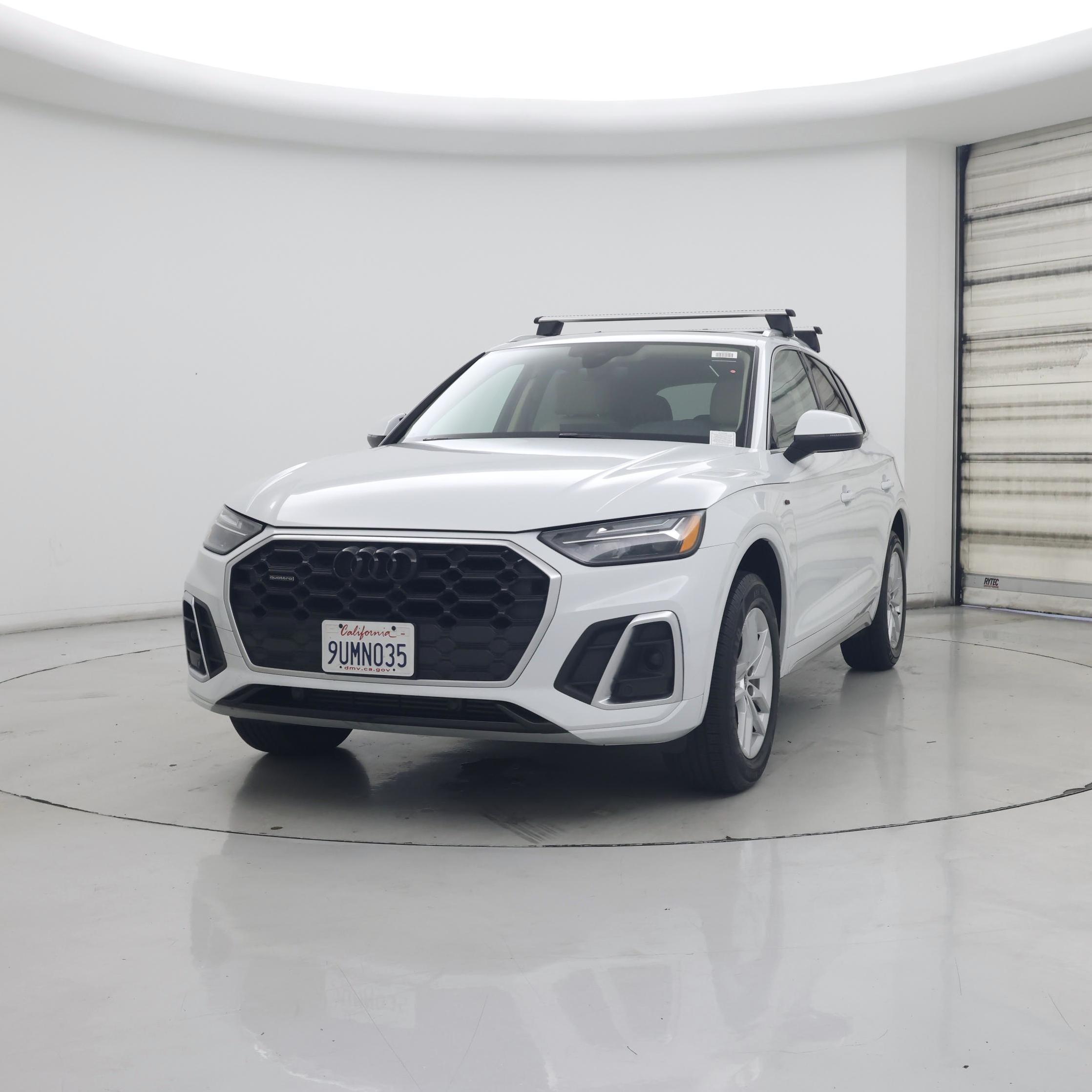 Thumbnail: 2023 Audi Q5 - 4