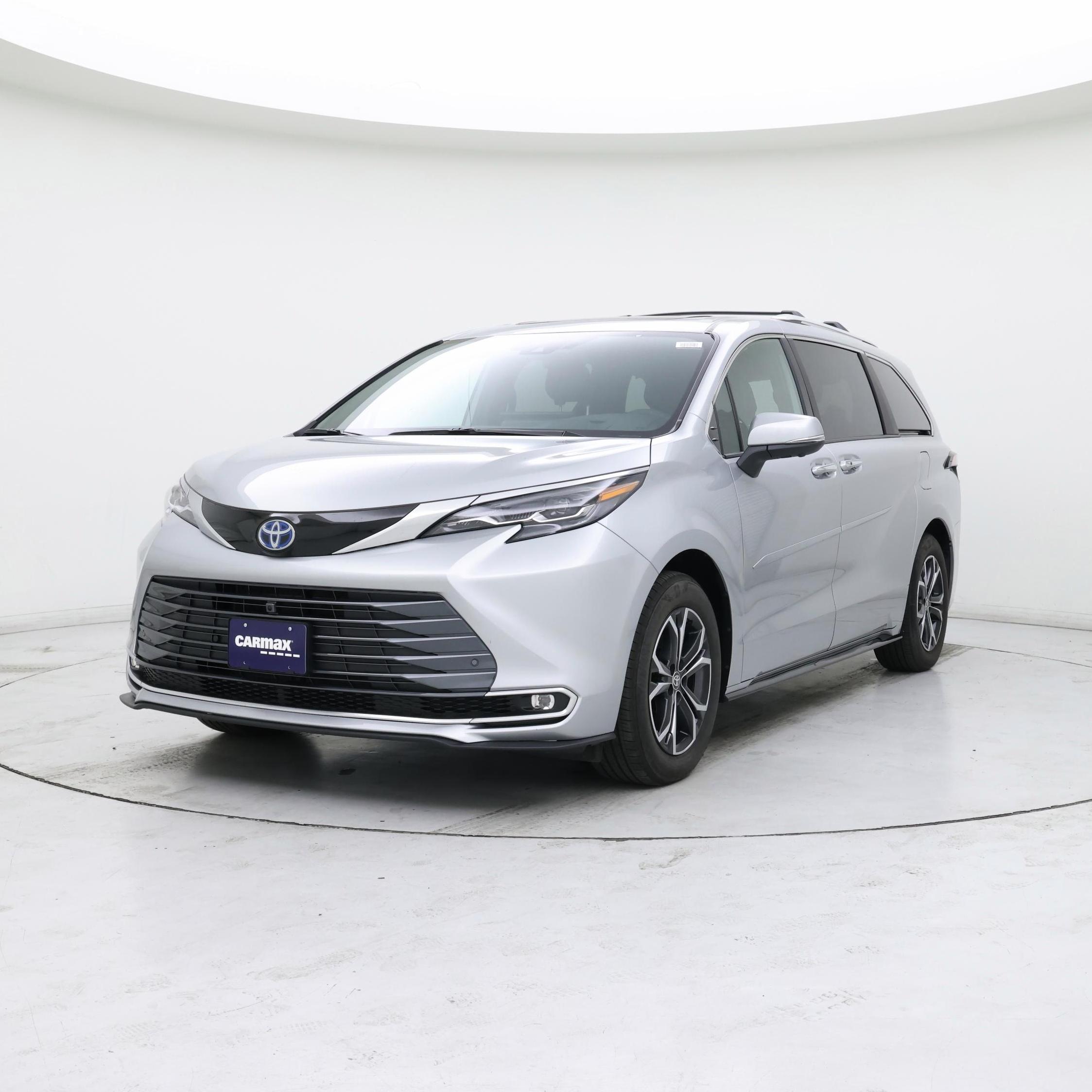 Thumbnail: 2025 Toyota Sienna - 4