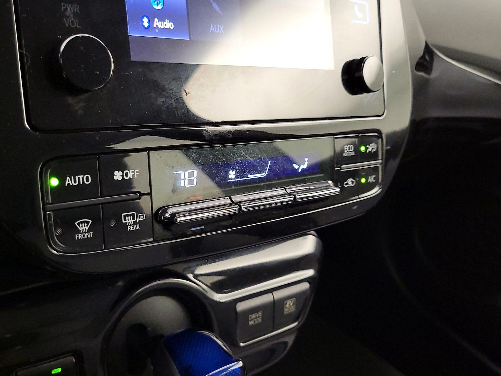 2017 Toyota Prius Two - Photo 16