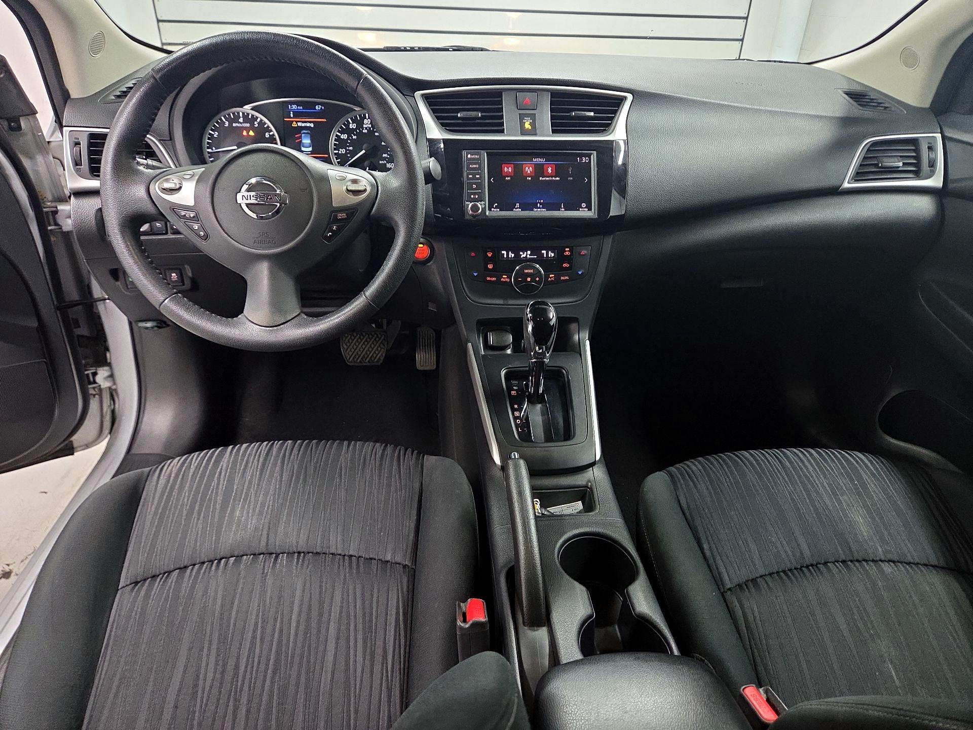 Thumbnail: 2019 Nissan Sentra - 9