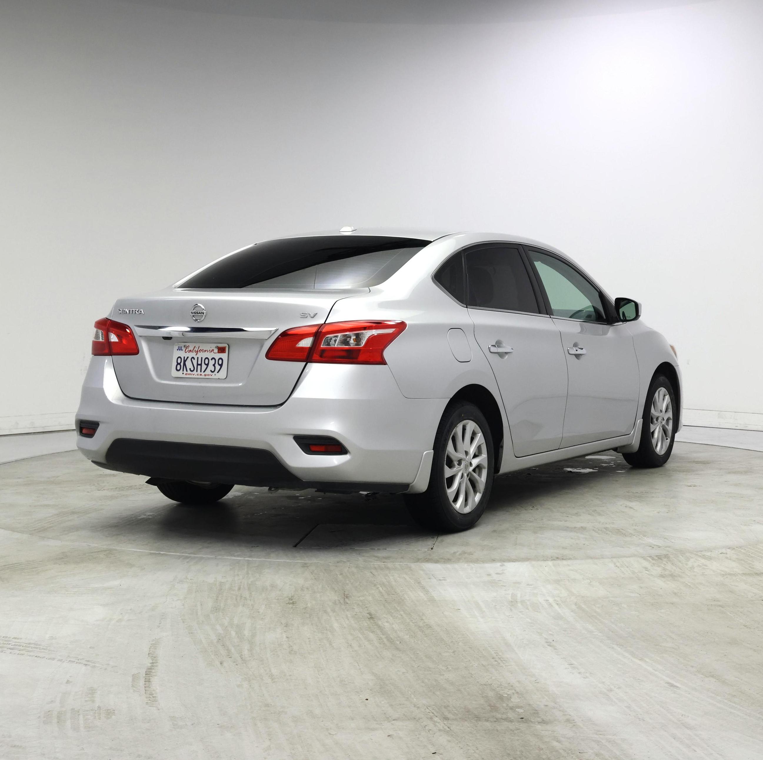 Thumbnail: 2019 Nissan Sentra - 8