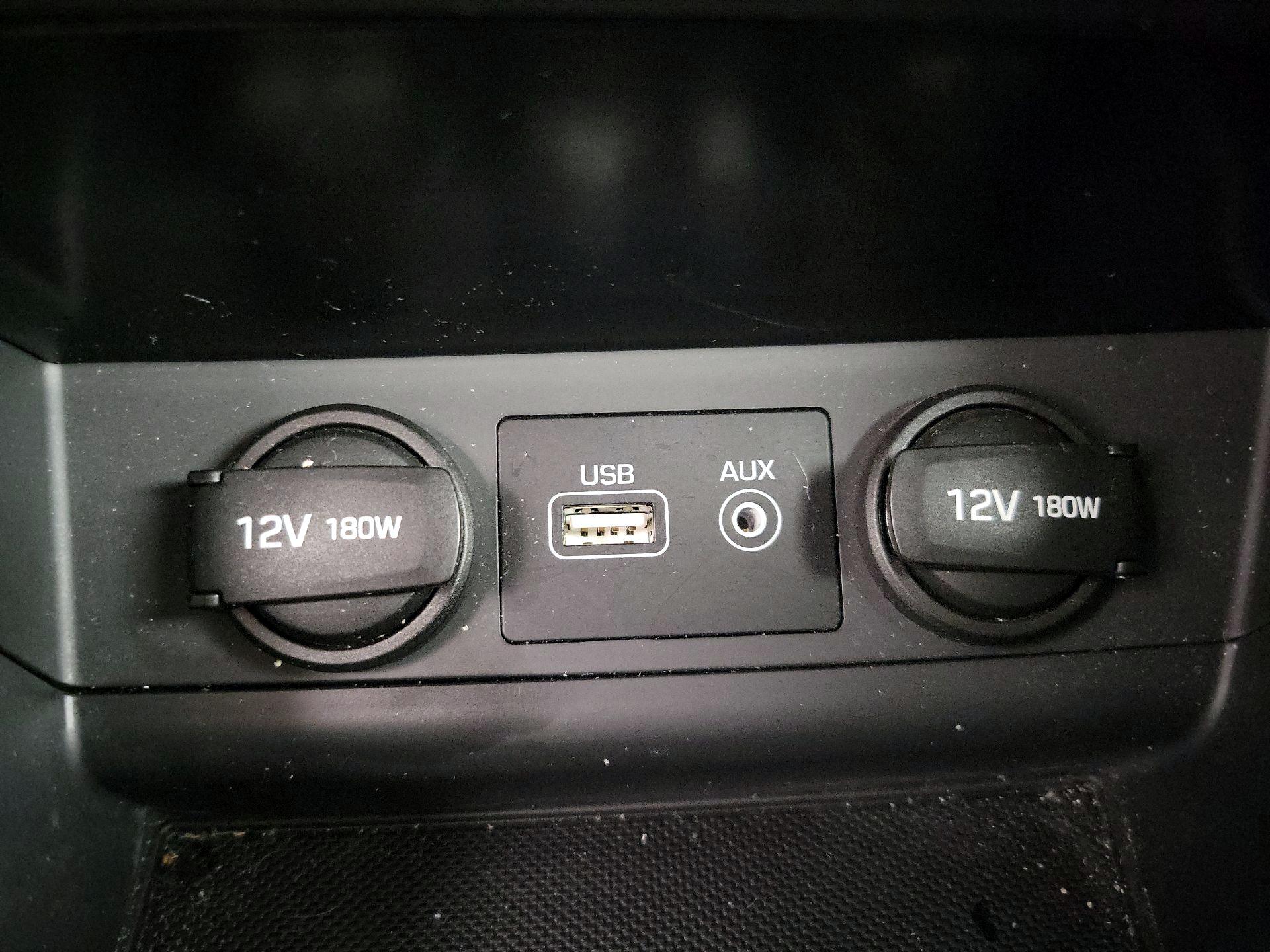Thumbnail: 2016 Hyundai Sonata - 18