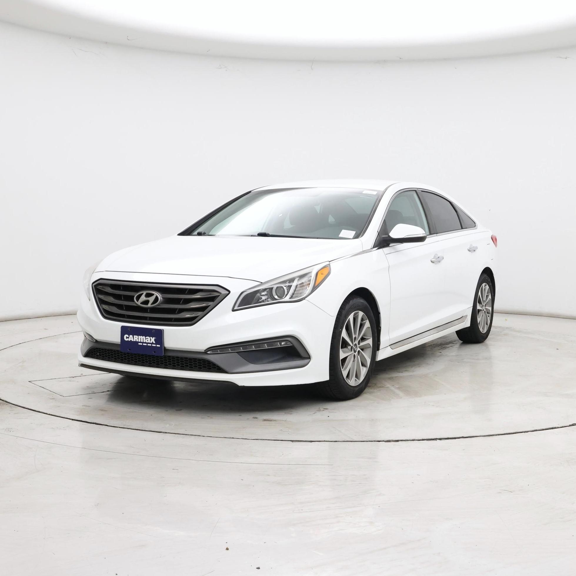 Thumbnail: 2016 Hyundai Sonata - 4