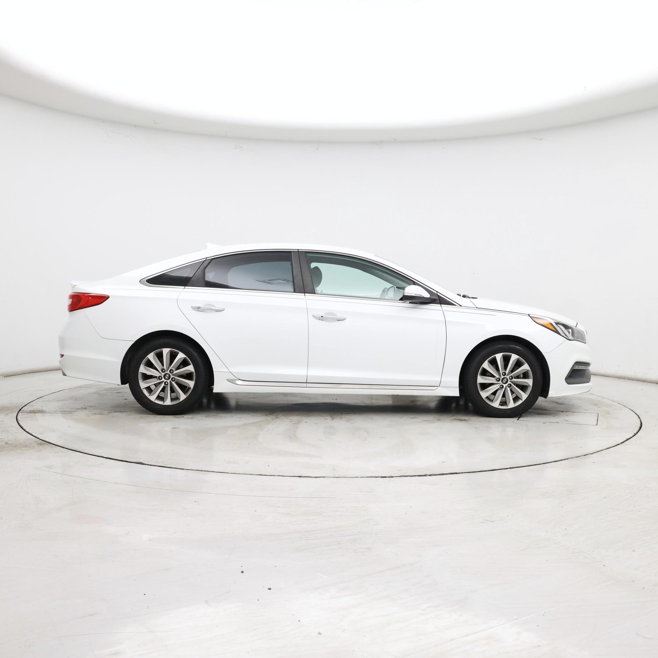 Thumbnail: 2016 Hyundai Sonata - 7