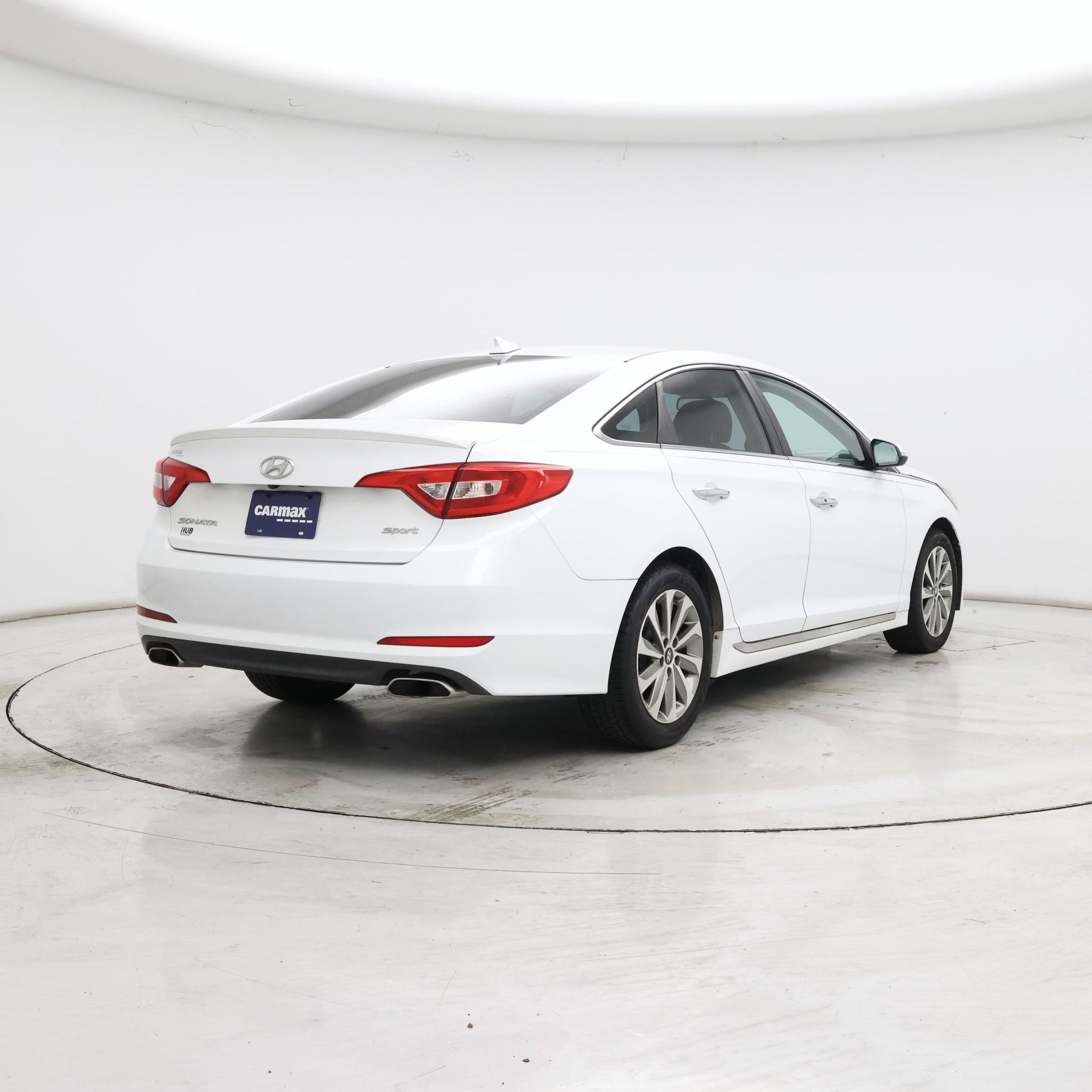 Thumbnail: 2016 Hyundai Sonata - 8
