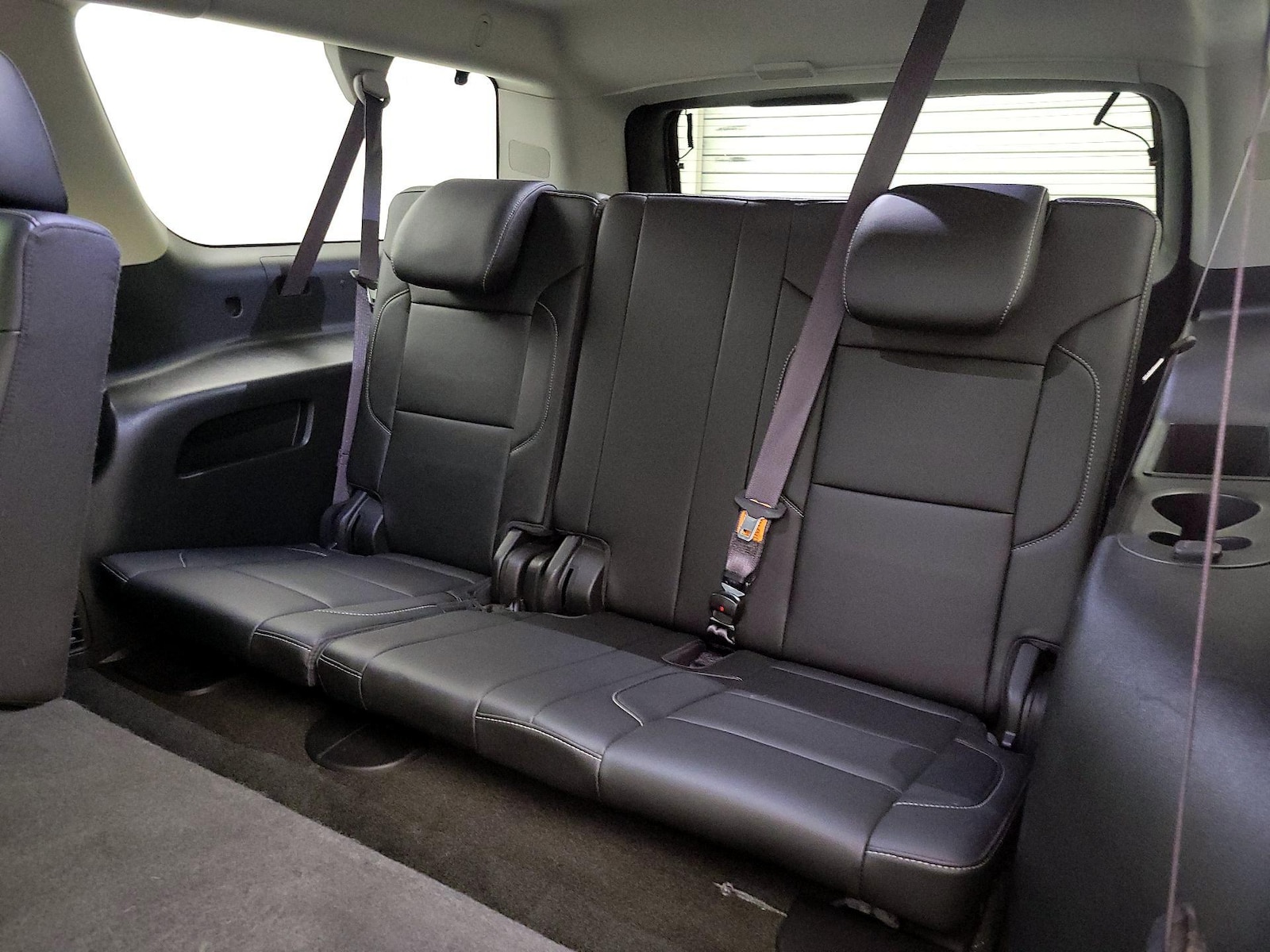 2017 Chevrolet Suburban LT - Photo 22