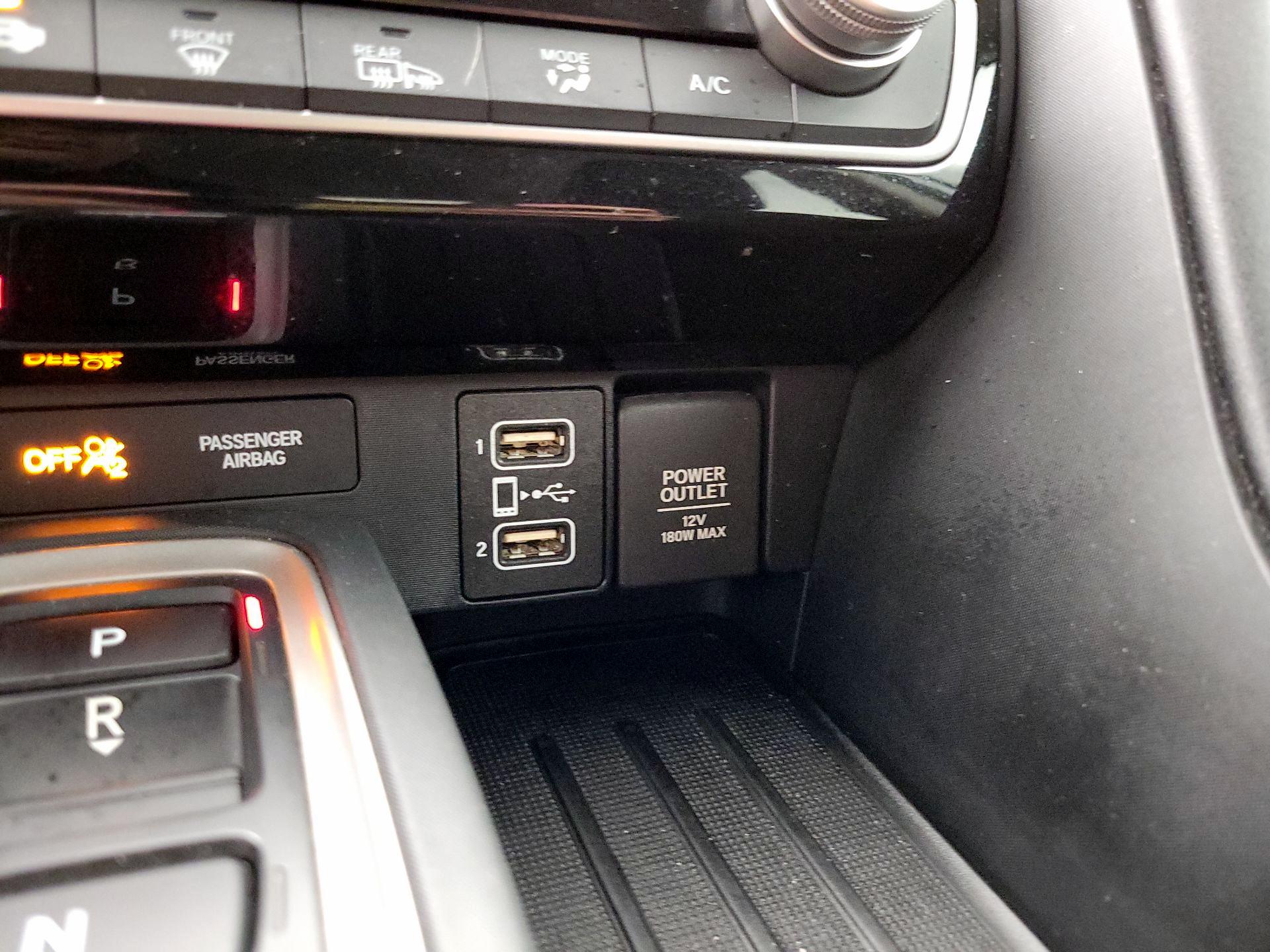 Thumbnail: 2020 Honda Insight - 18