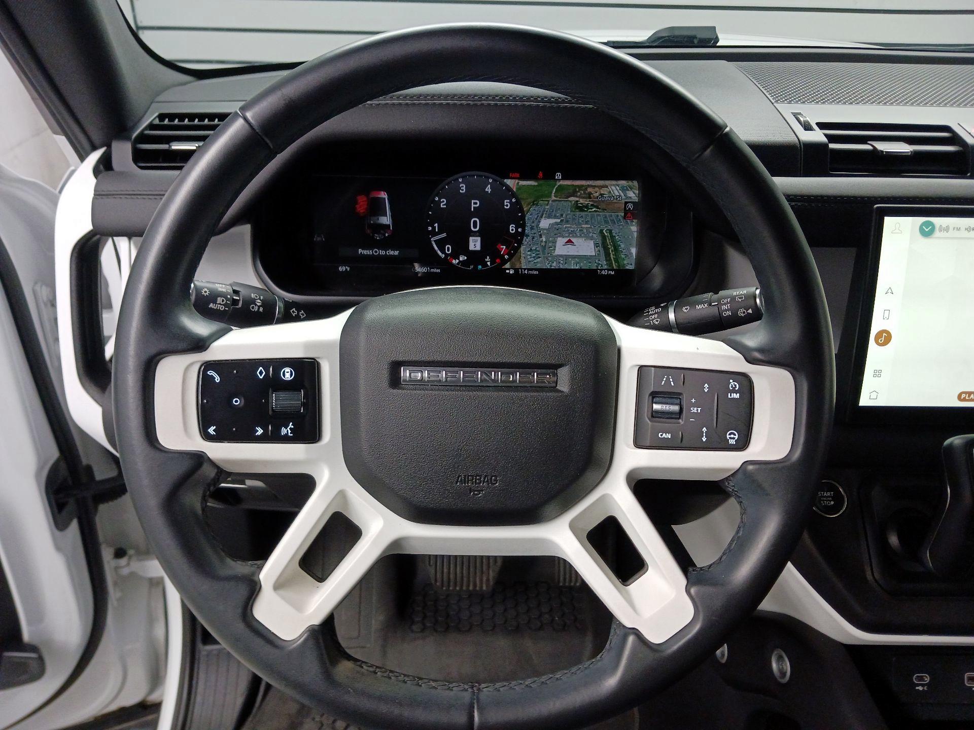 Thumbnail: 2024 Land Rover Defender - 10