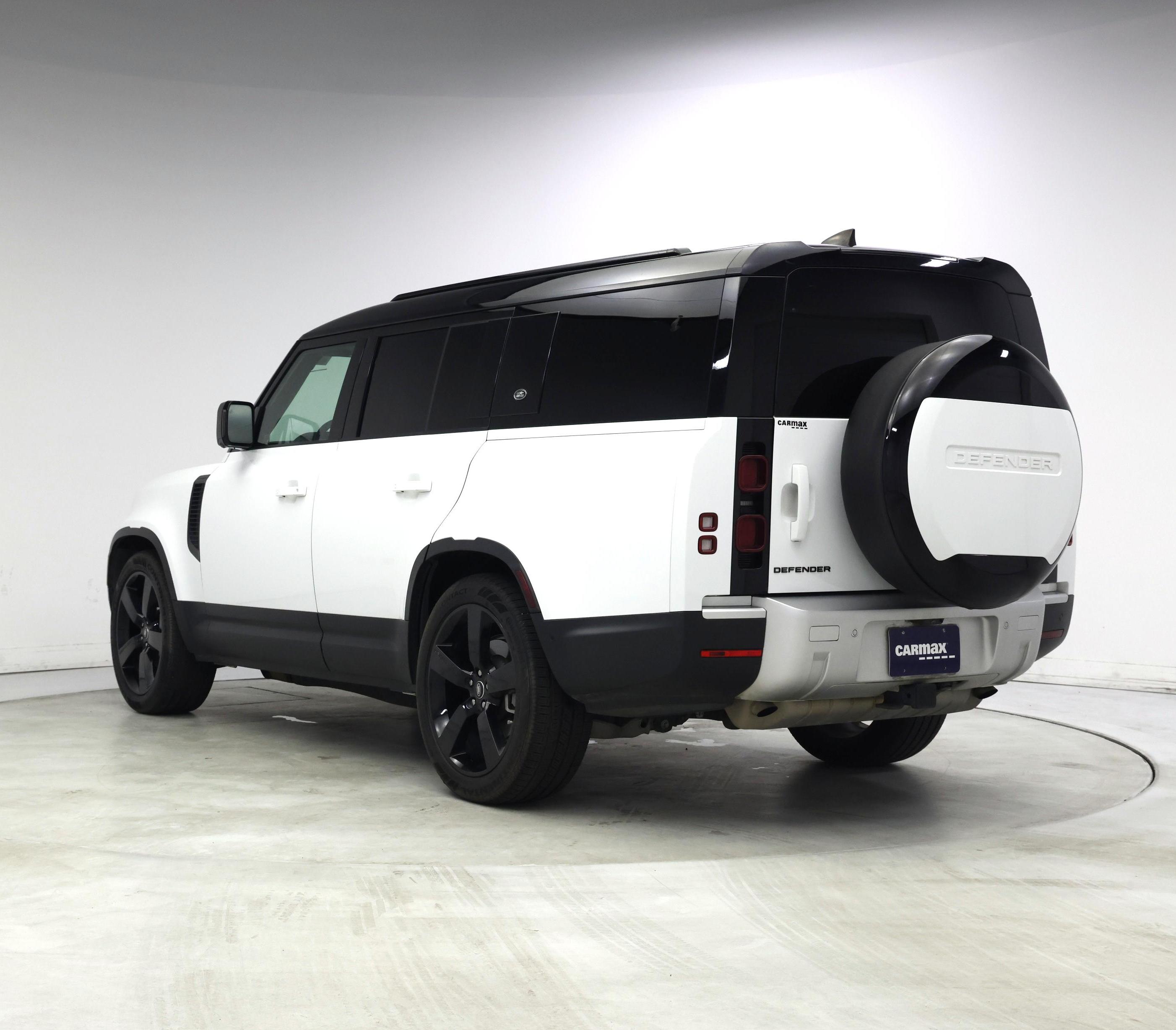 Thumbnail: 2024 Land Rover Defender - 2