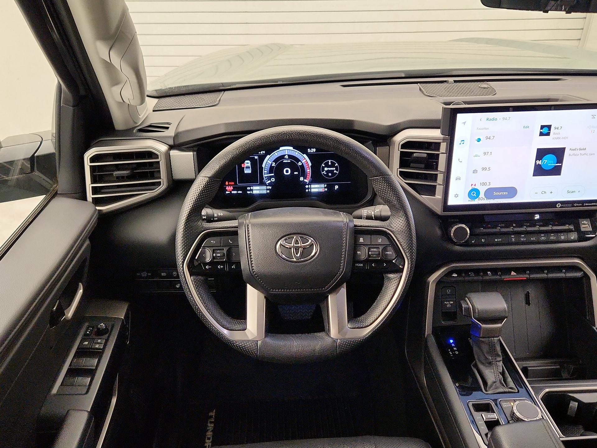 Thumbnail: 2024 Toyota Tundra - 10