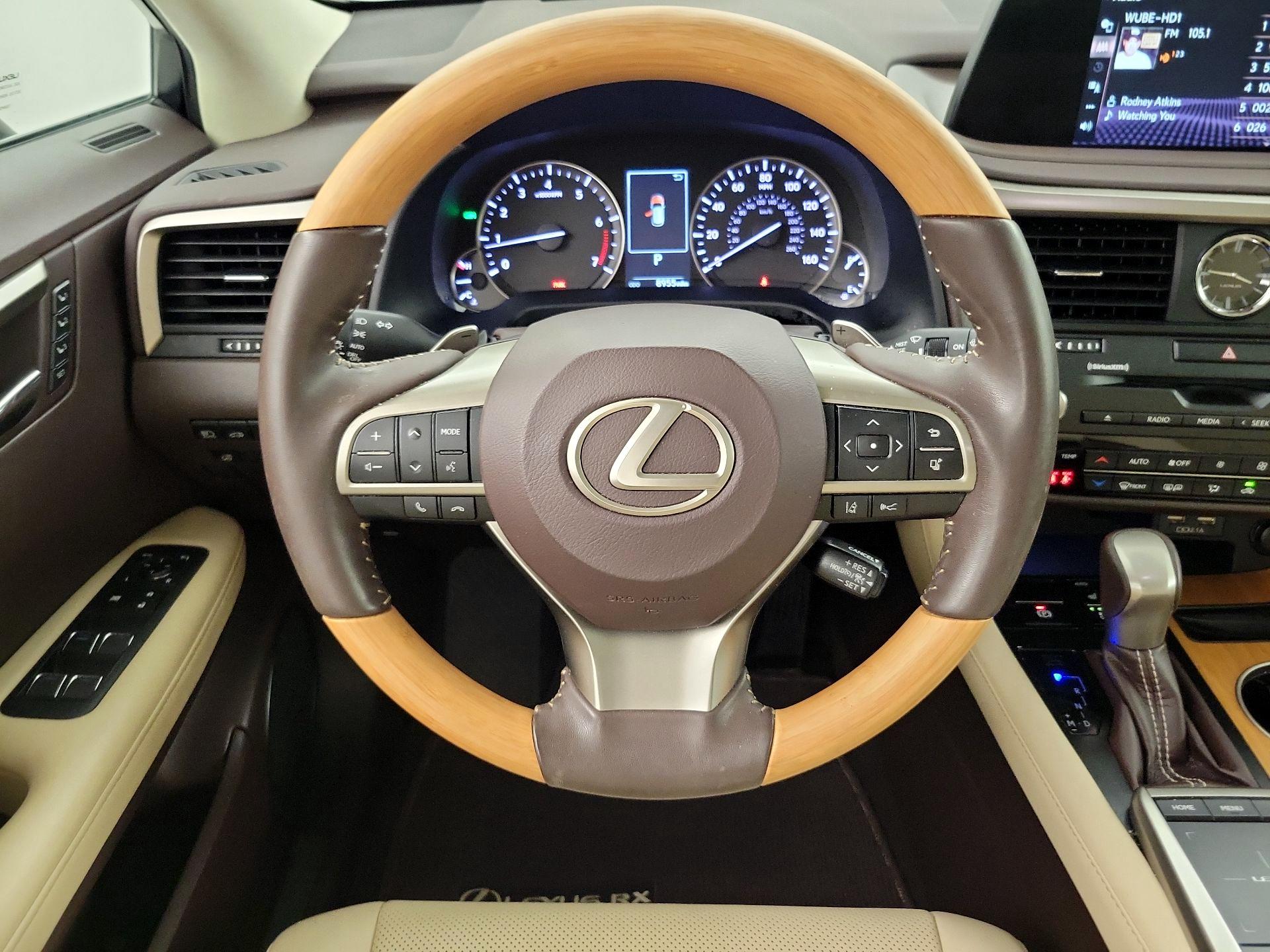 Thumbnail: 2020 Lexus RX - 10