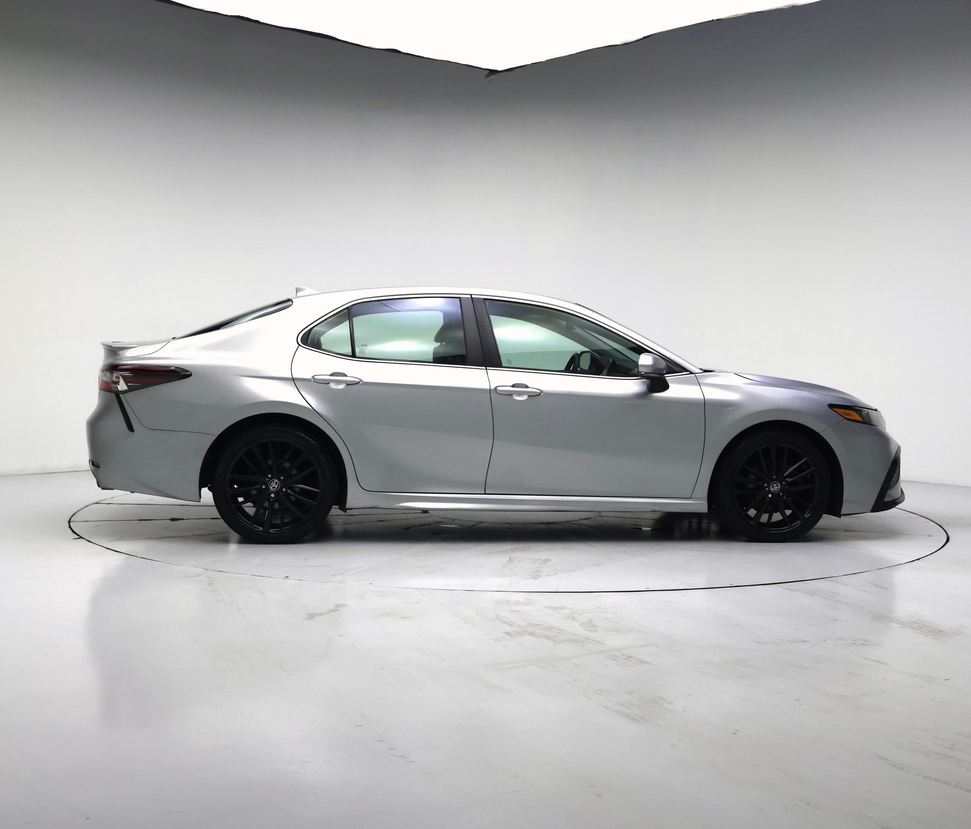 Thumbnail: 2021 Toyota Camry - 7