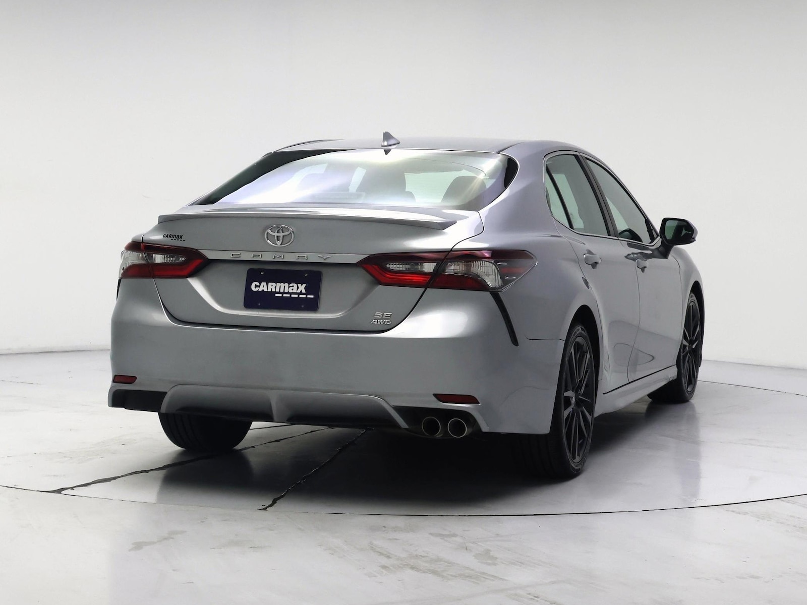2021 Toyota Camry SE - Photo 9