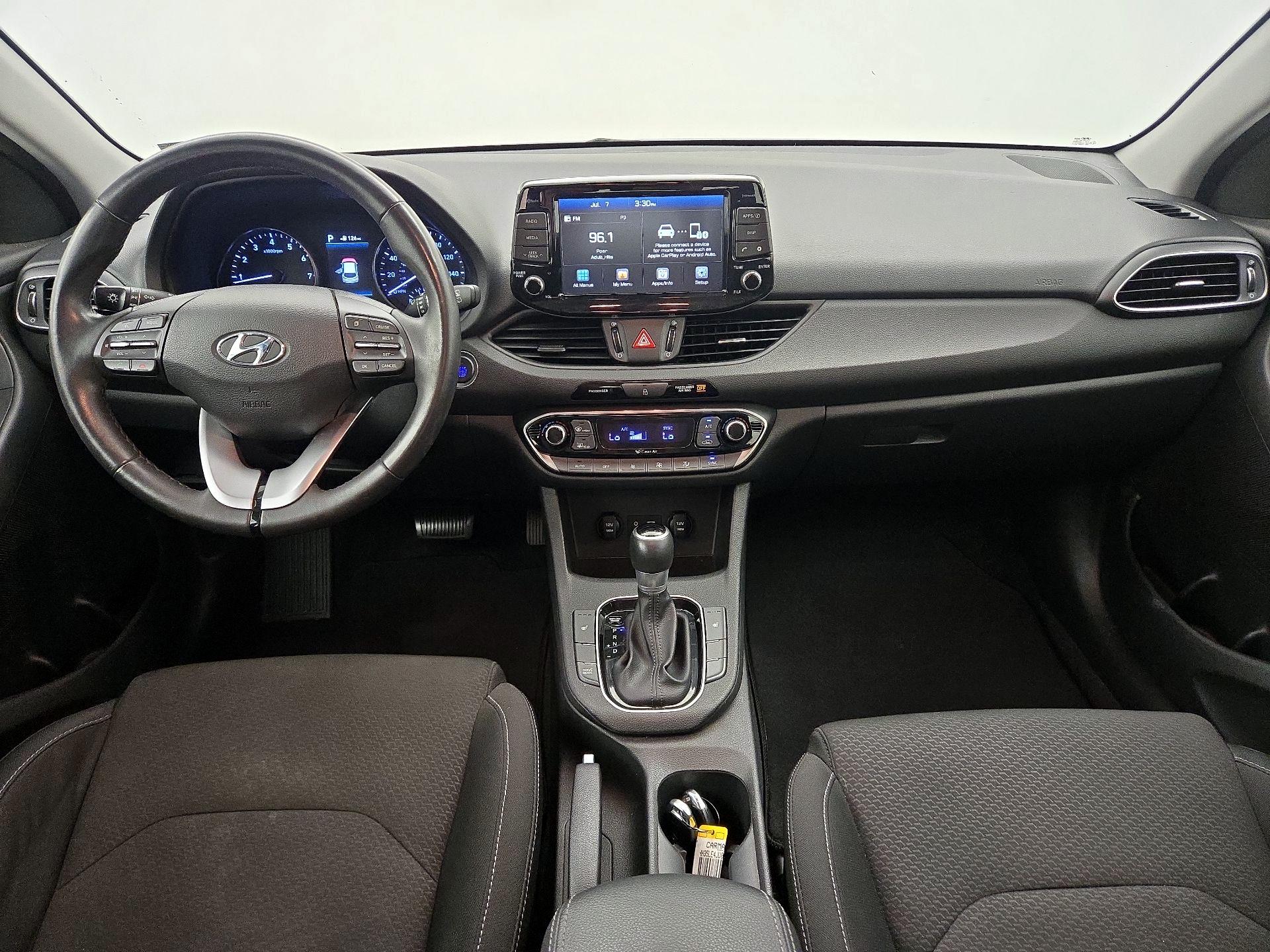 Thumbnail: 2018 Hyundai Elantra - 9