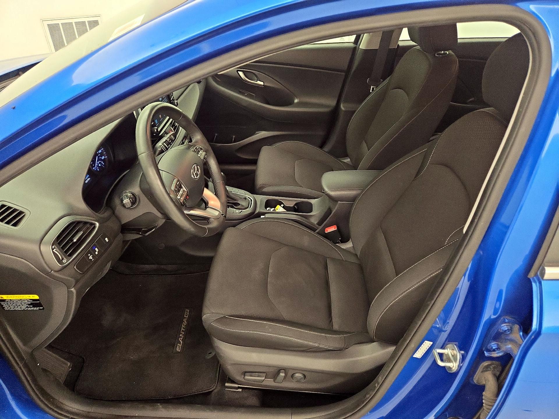 Thumbnail: 2018 Hyundai Elantra - 11
