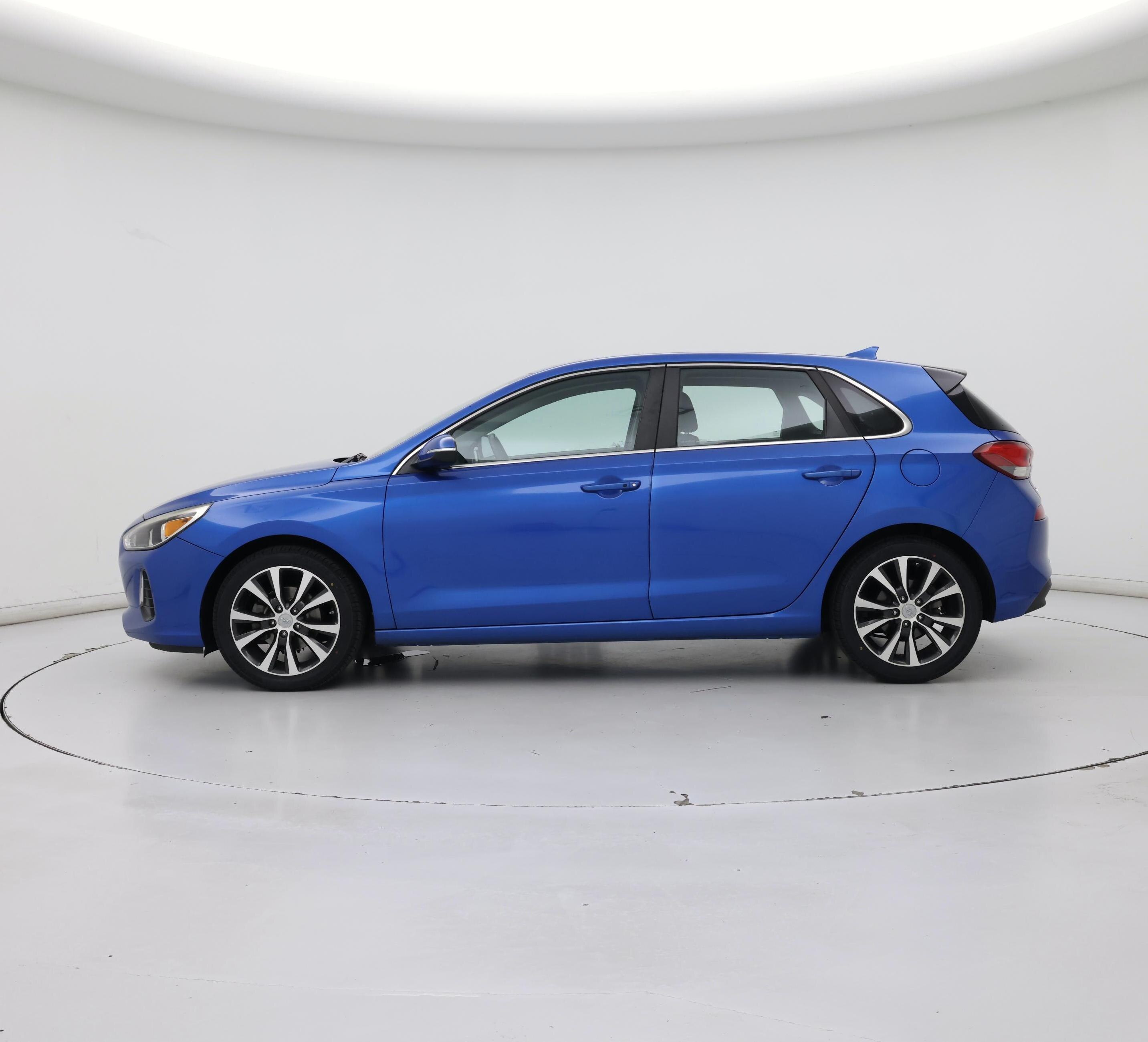 Thumbnail: 2018 Hyundai Elantra - 3
