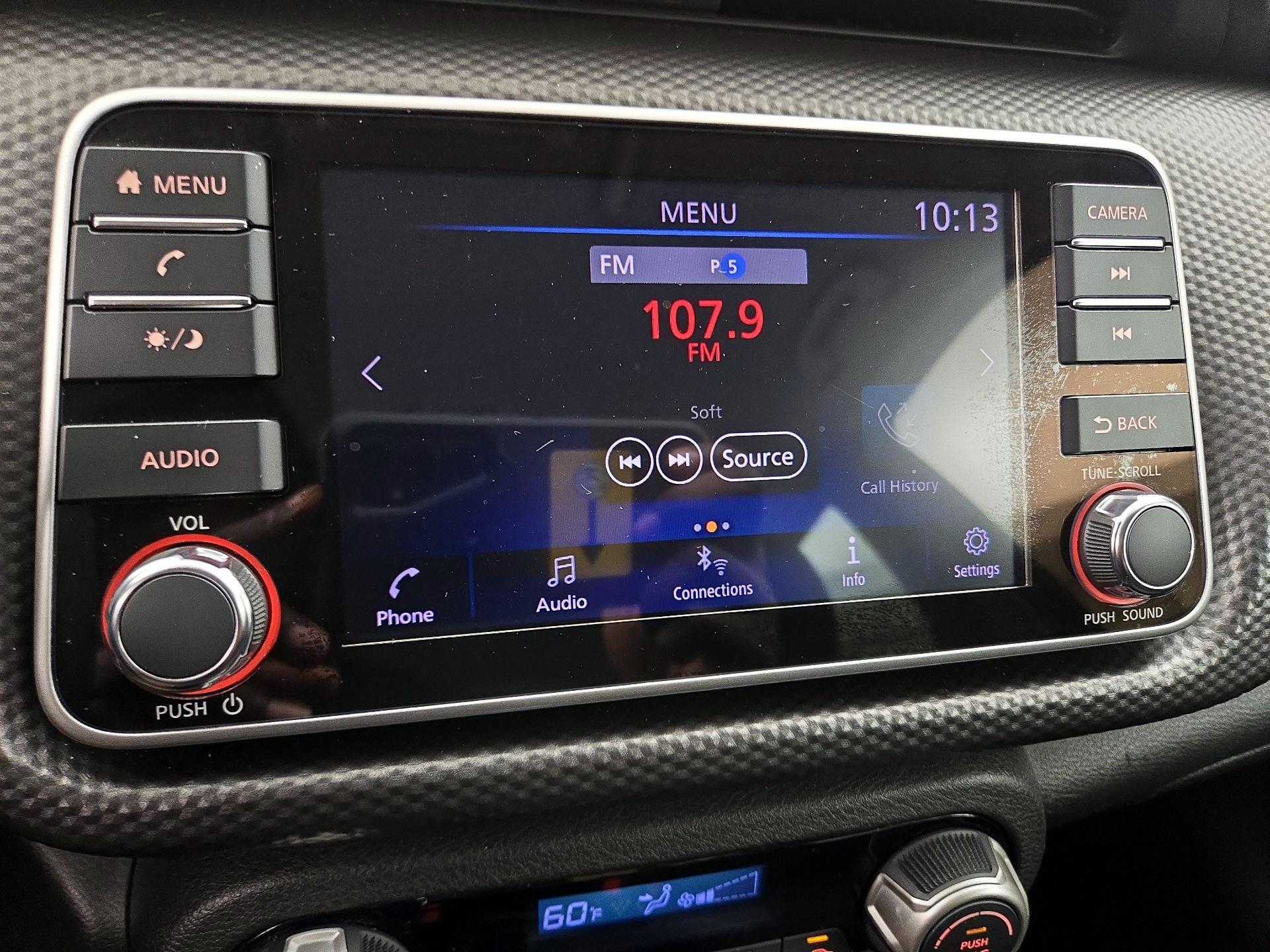 Thumbnail: 2019 Nissan Kicks - 15