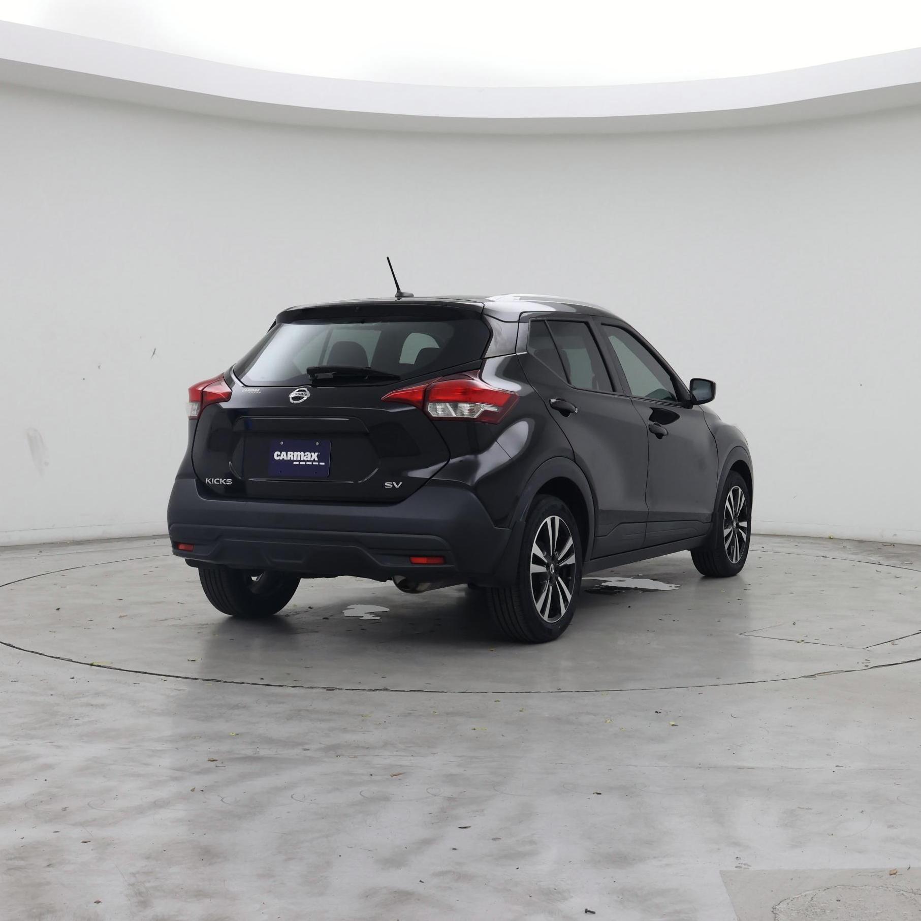 Thumbnail: 2019 Nissan Kicks - 8