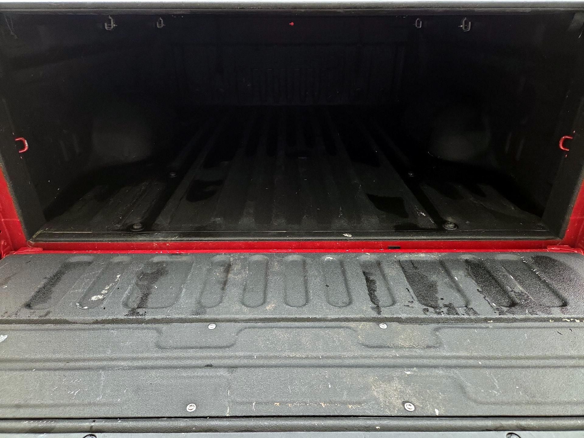 Thumbnail: 2021 Toyota Tundra - 20
