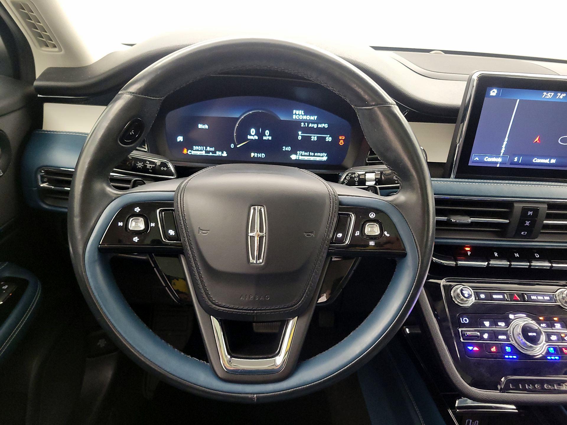 Thumbnail: 2020 Lincoln Corsair - 10