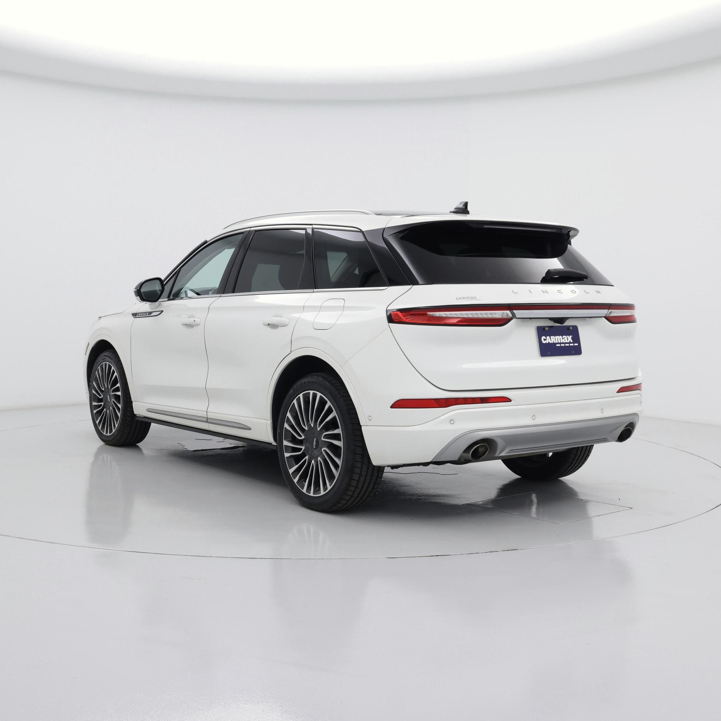 Thumbnail: 2020 Lincoln Corsair - 2