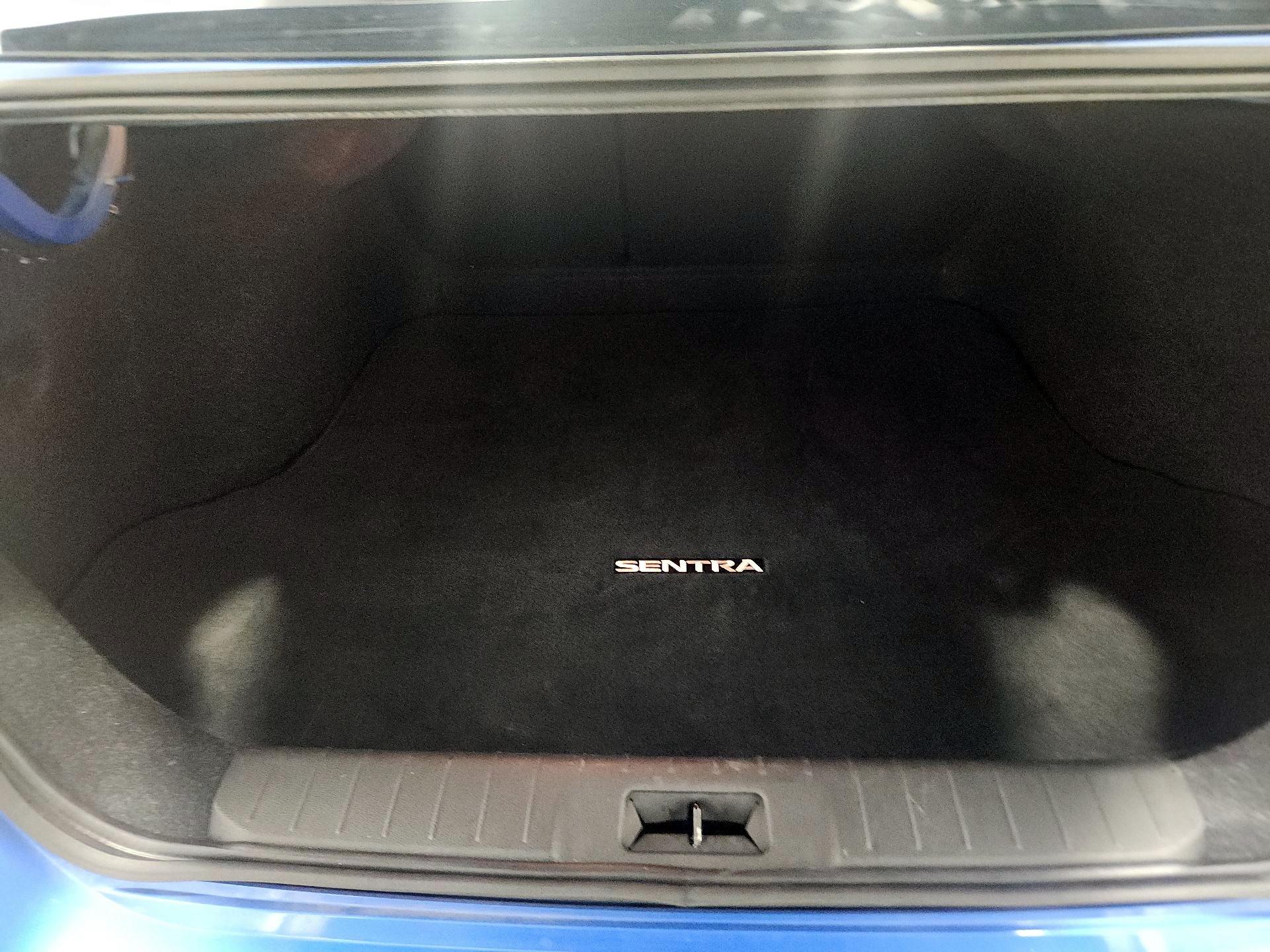 Thumbnail: 2021 Nissan Sentra - 20