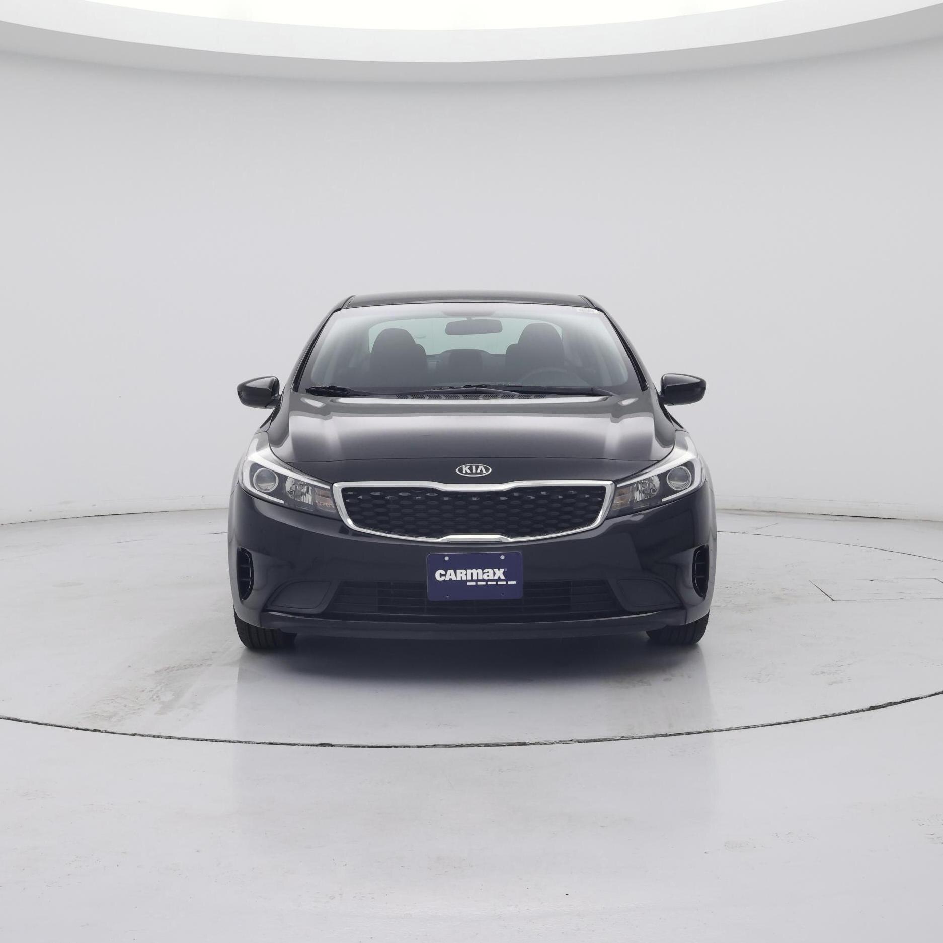 Thumbnail: 2017 Kia Forte - 5