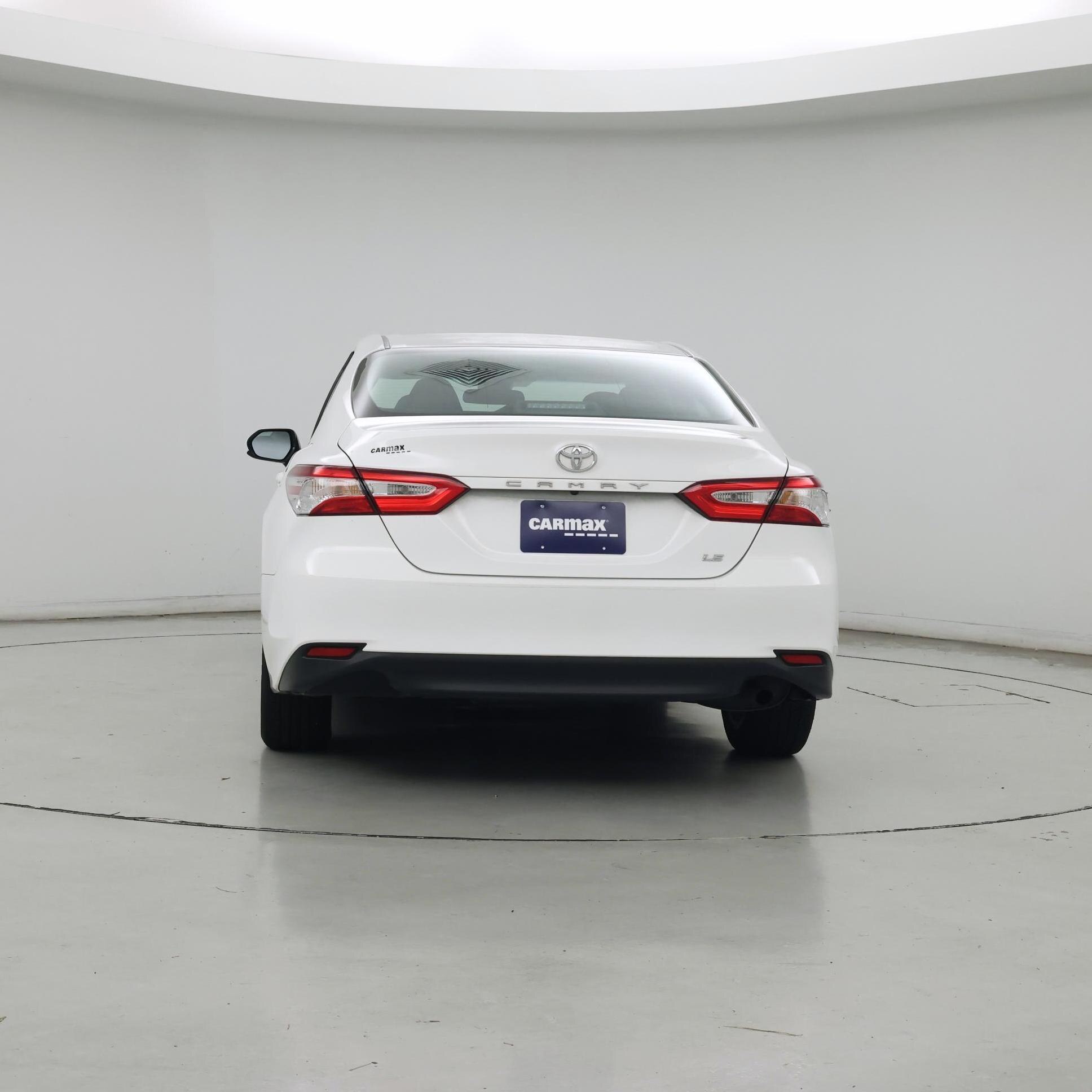 Thumbnail: 2018 Toyota Camry - 6