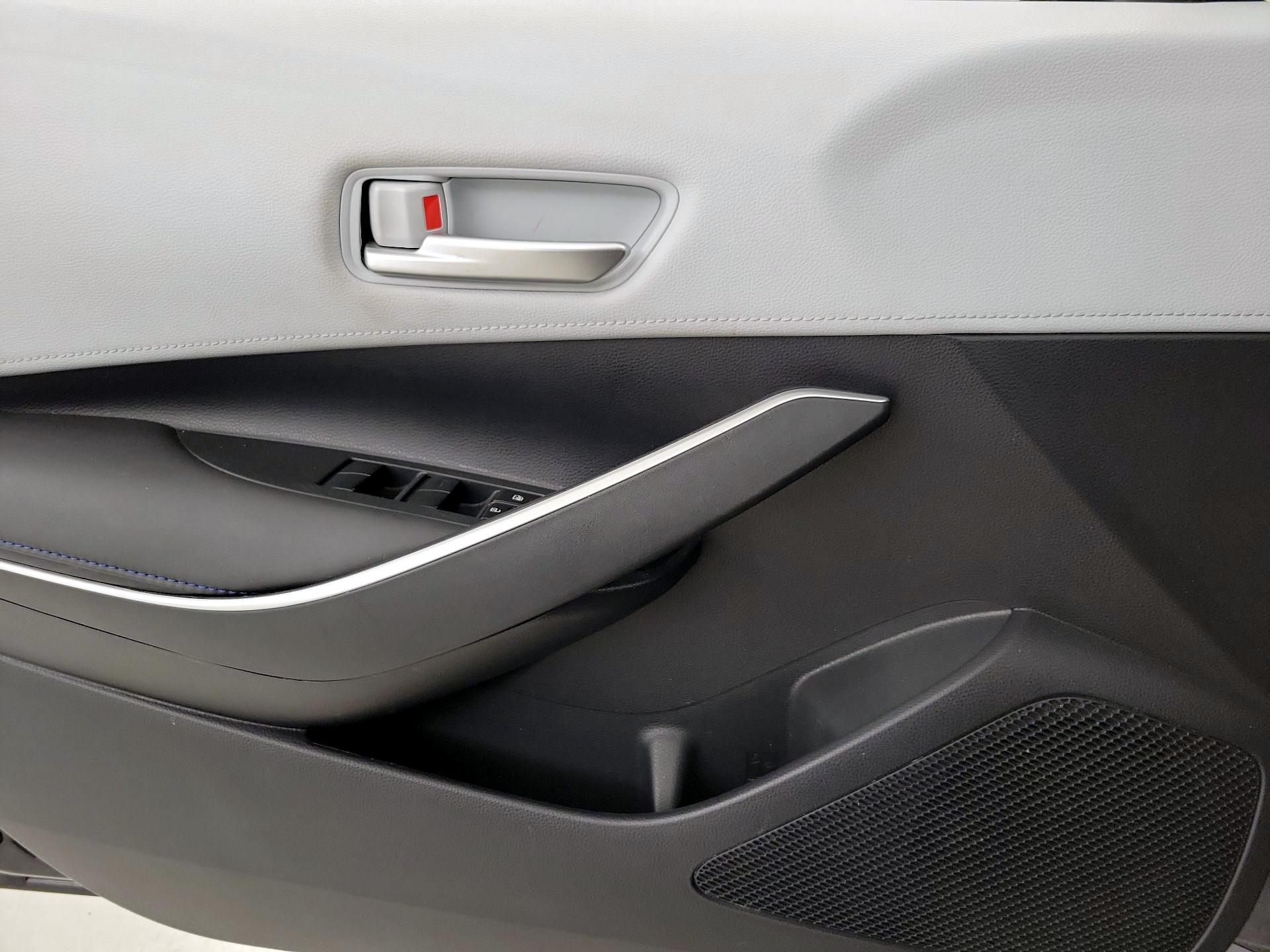Thumbnail: 2020 Toyota Corolla - 12