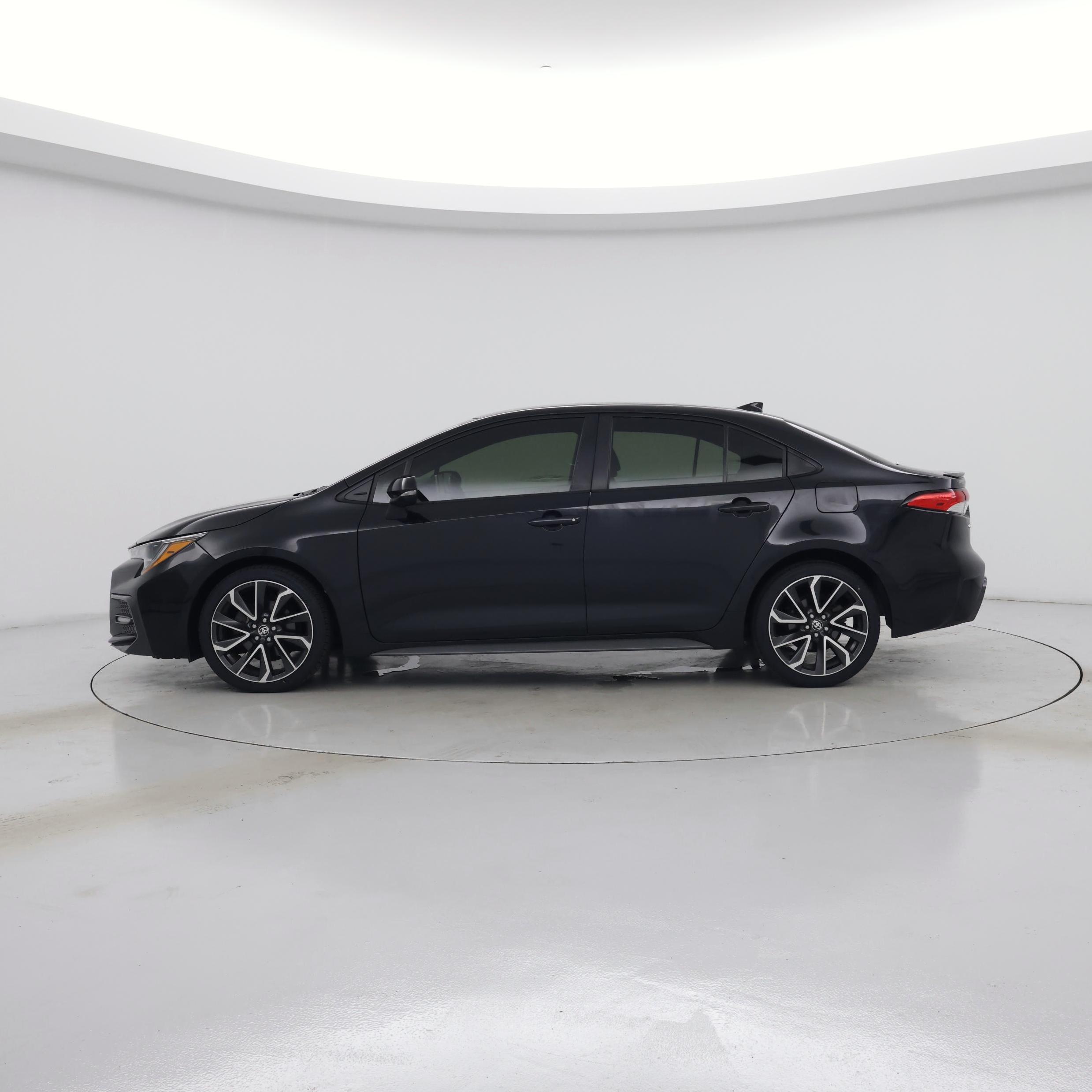 Thumbnail: 2020 Toyota Corolla - 3