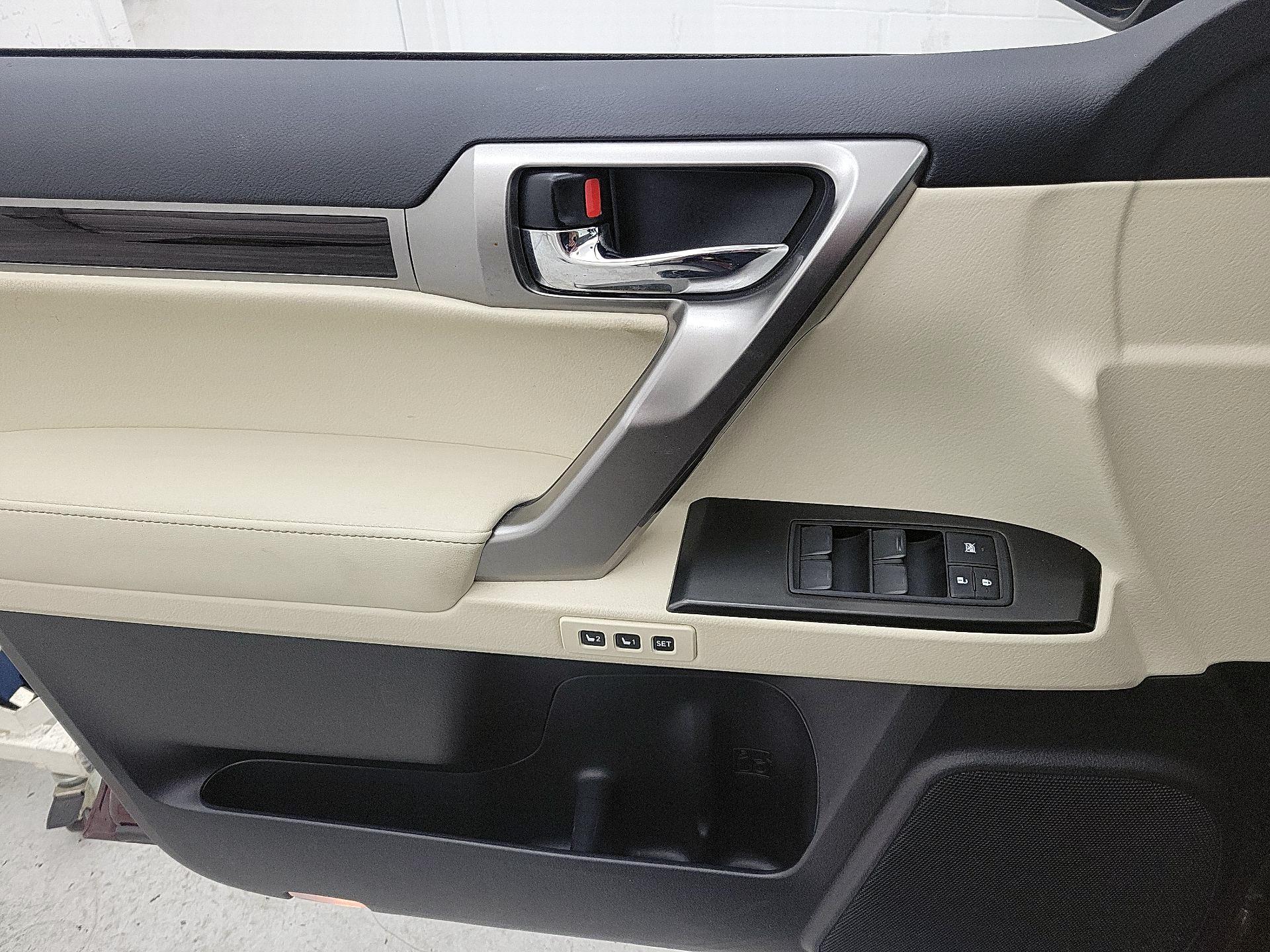 Thumbnail: 2022 Lexus GX - 12