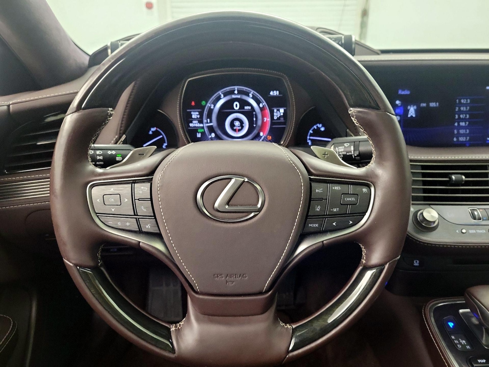 2018 Lexus LS Base - Photo 11