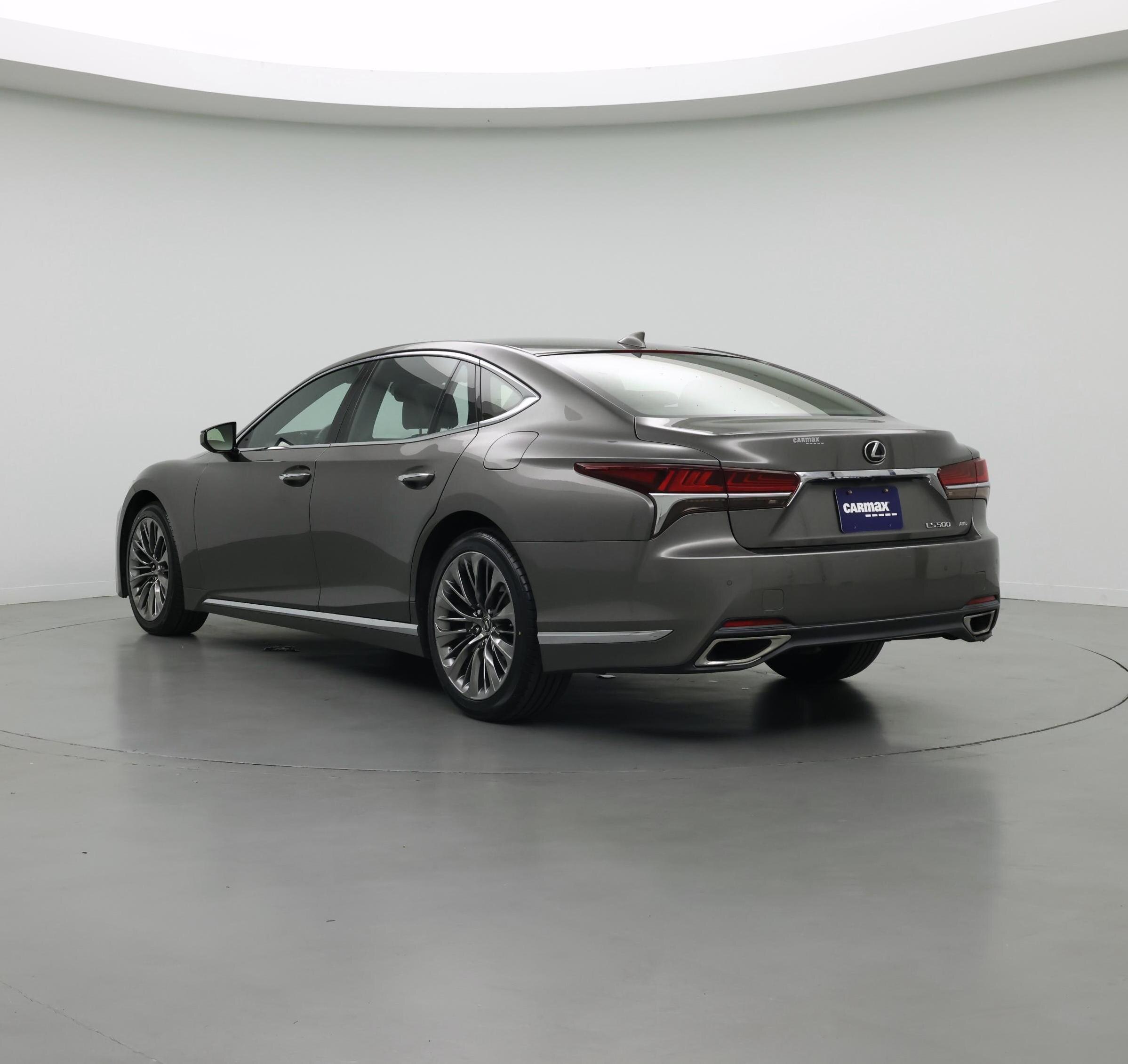 Thumbnail: 2018 Lexus LS - 2