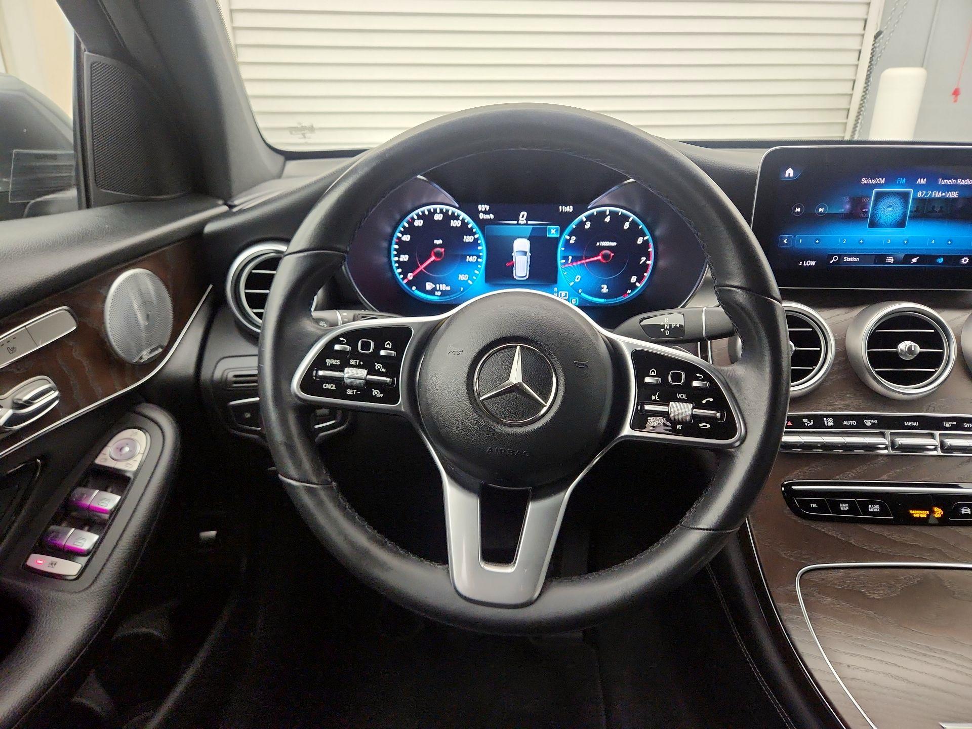 Thumbnail: 2020 Mercedes-Benz GLC - 10