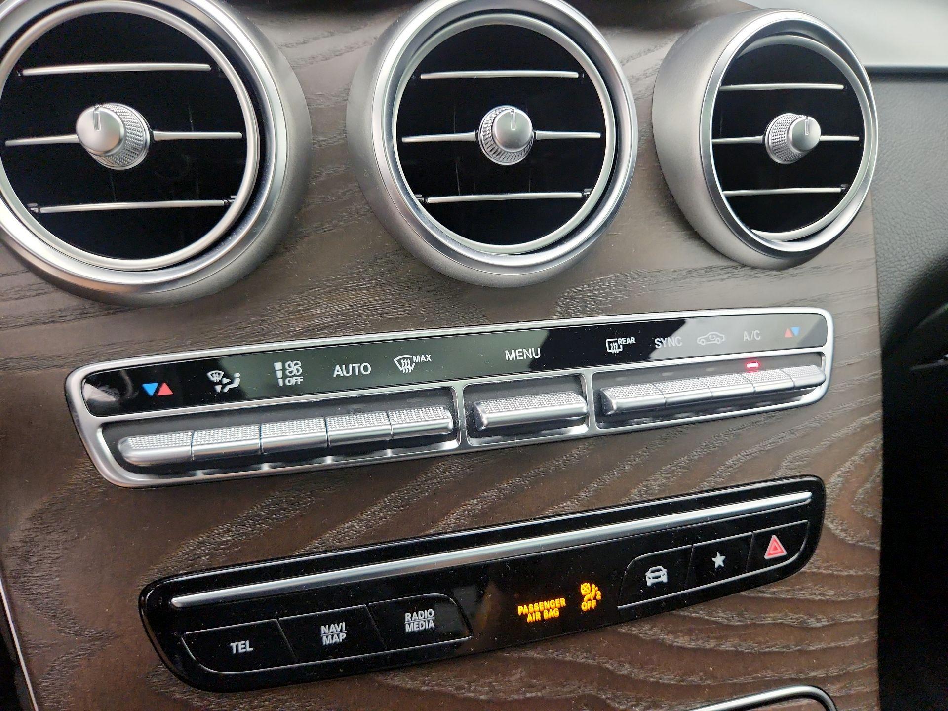 Thumbnail: 2020 Mercedes-Benz GLC - 16