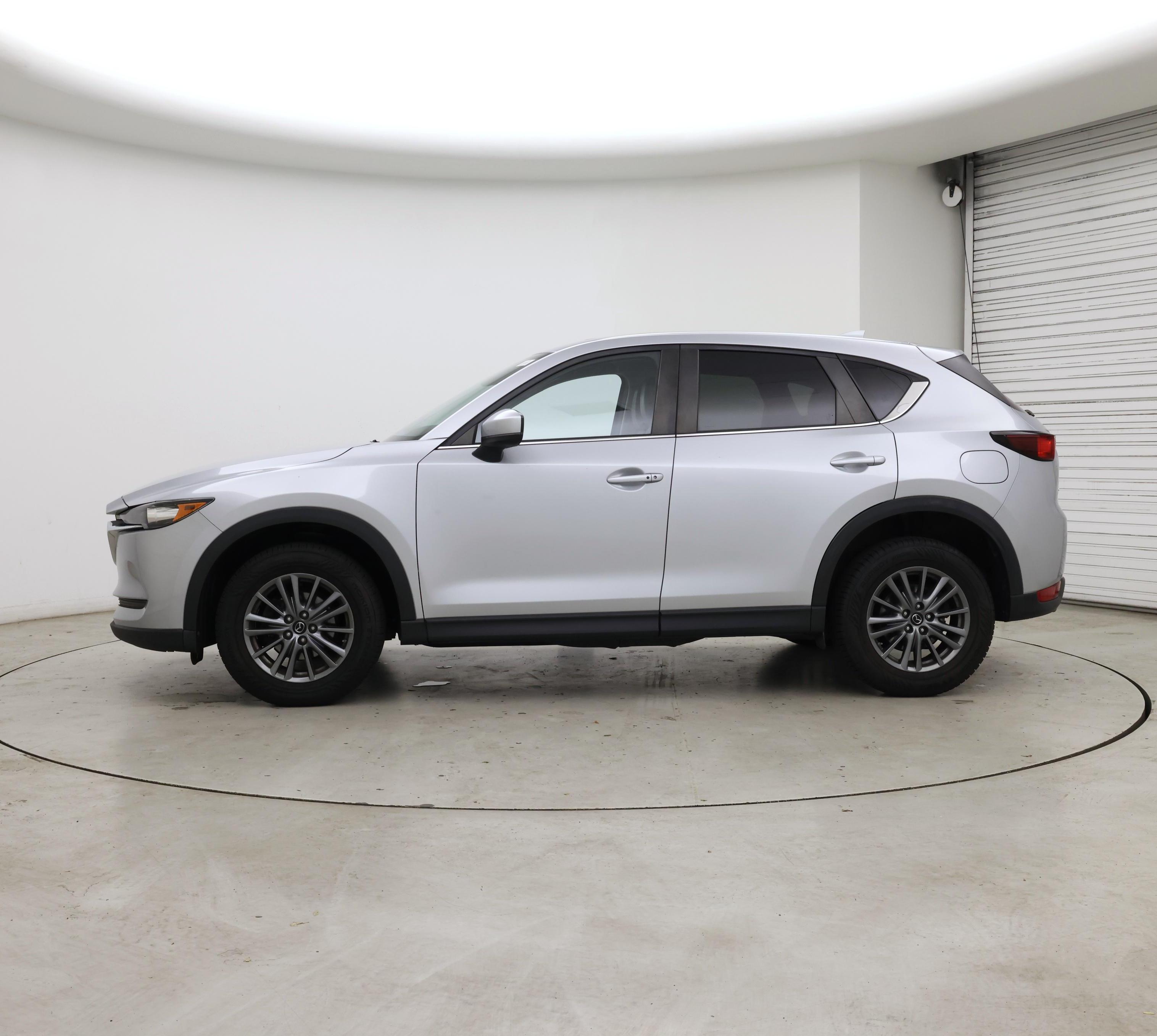 Thumbnail: 2017 Mazda CX-5 - 3