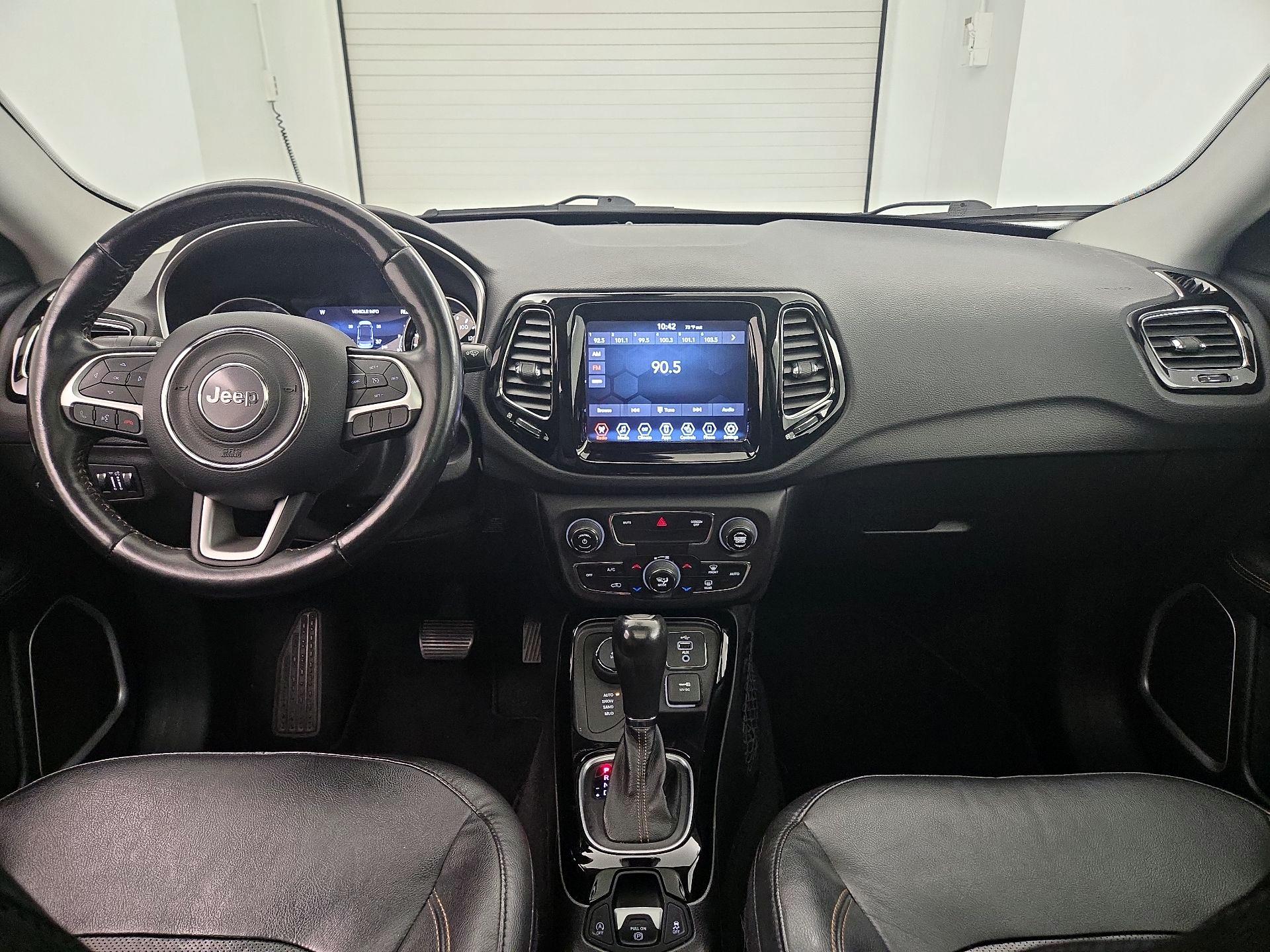 Thumbnail: 2019 Jeep Compass - 9