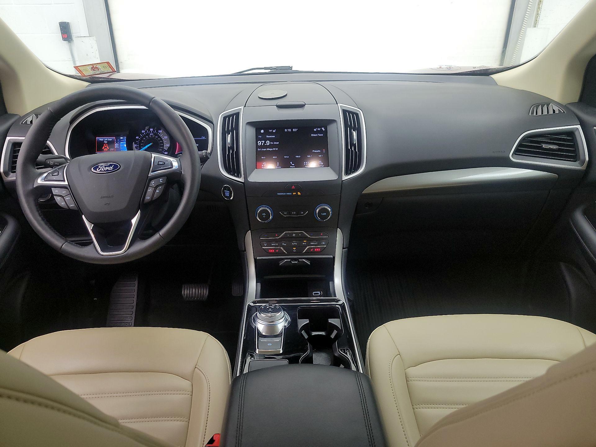 Thumbnail: 2019 Ford Edge - 9